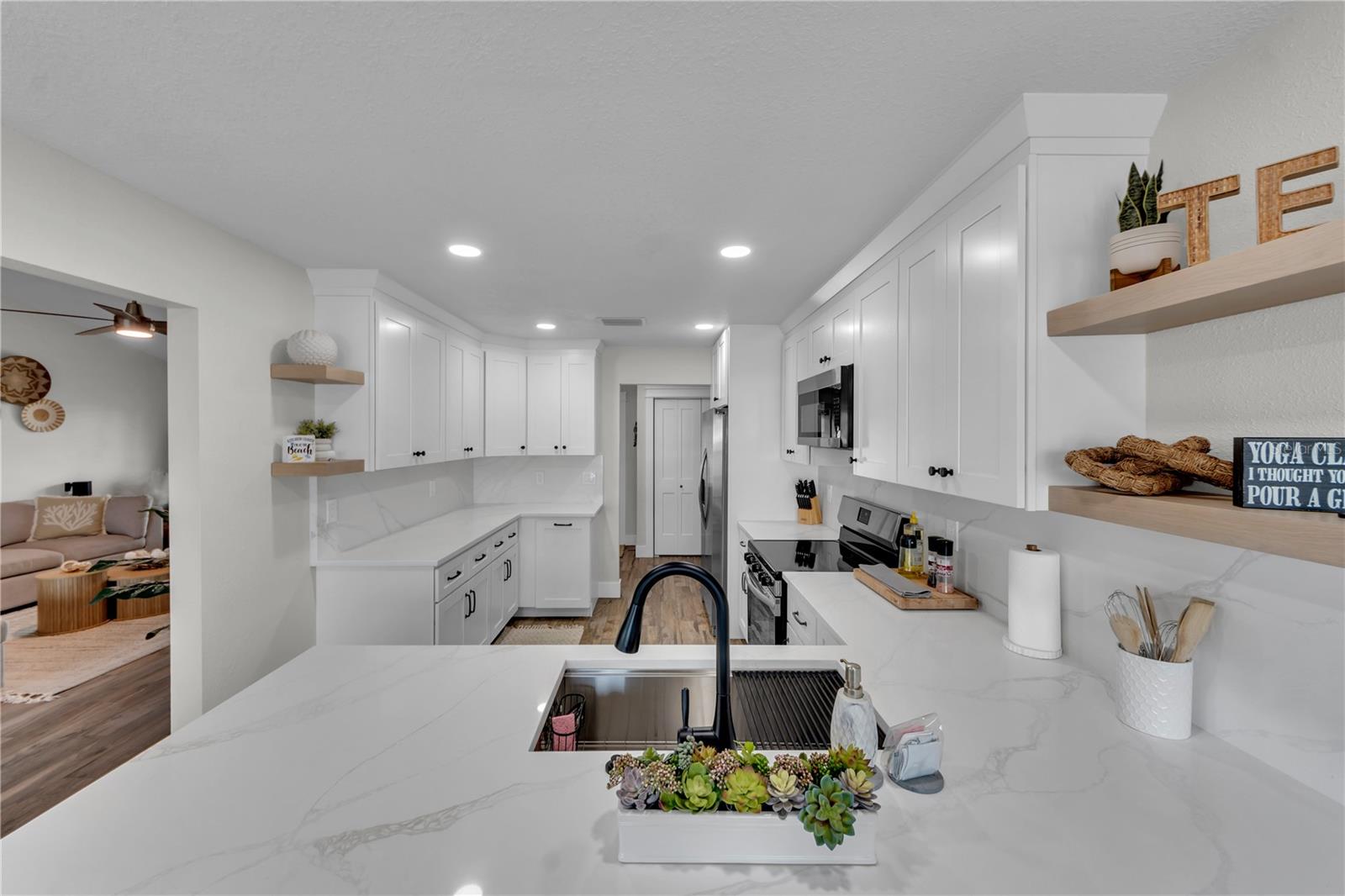 5004 ENSIGN LOOP — photo 17