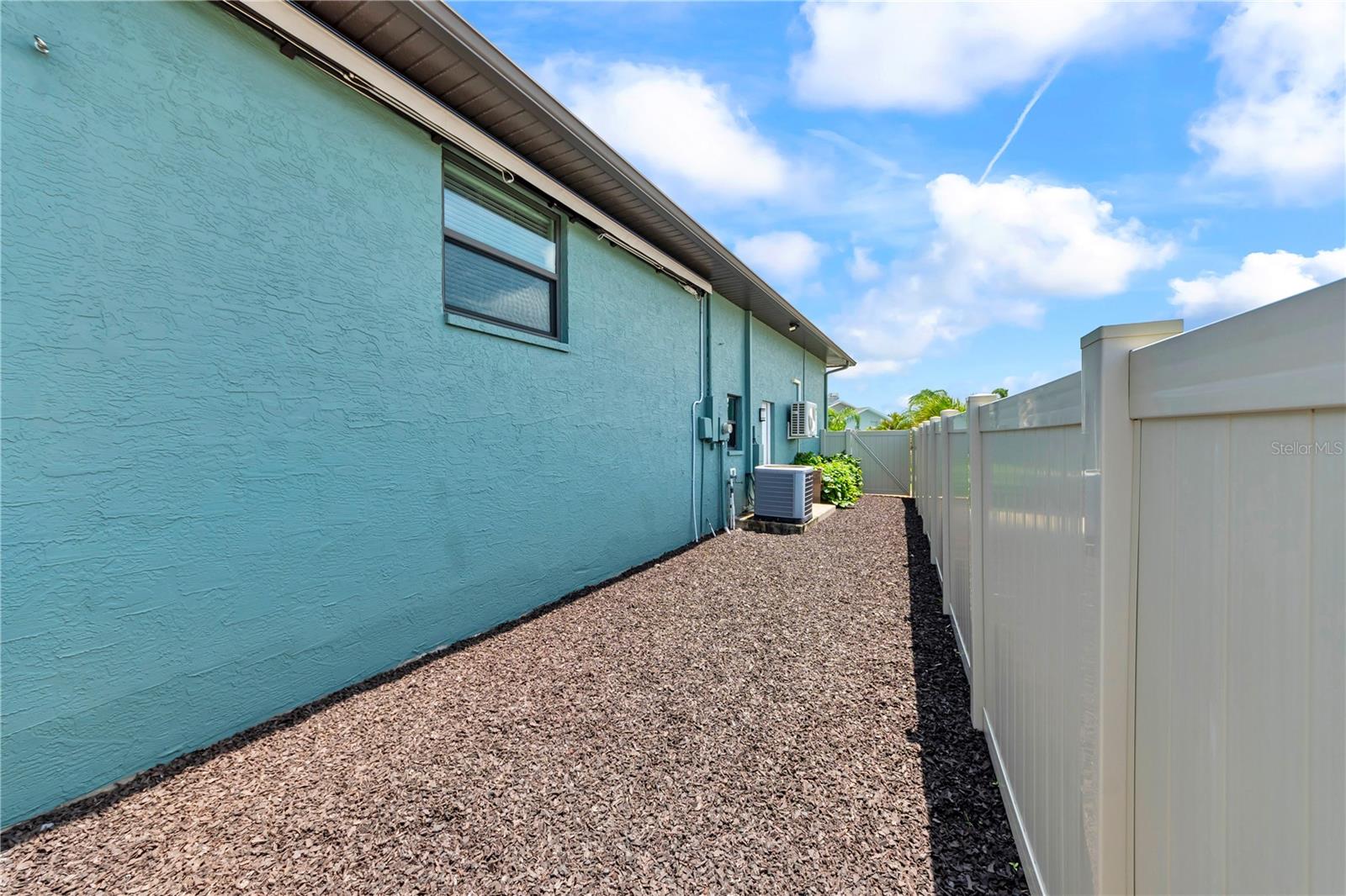 5004 ENSIGN LOOP — photo 65