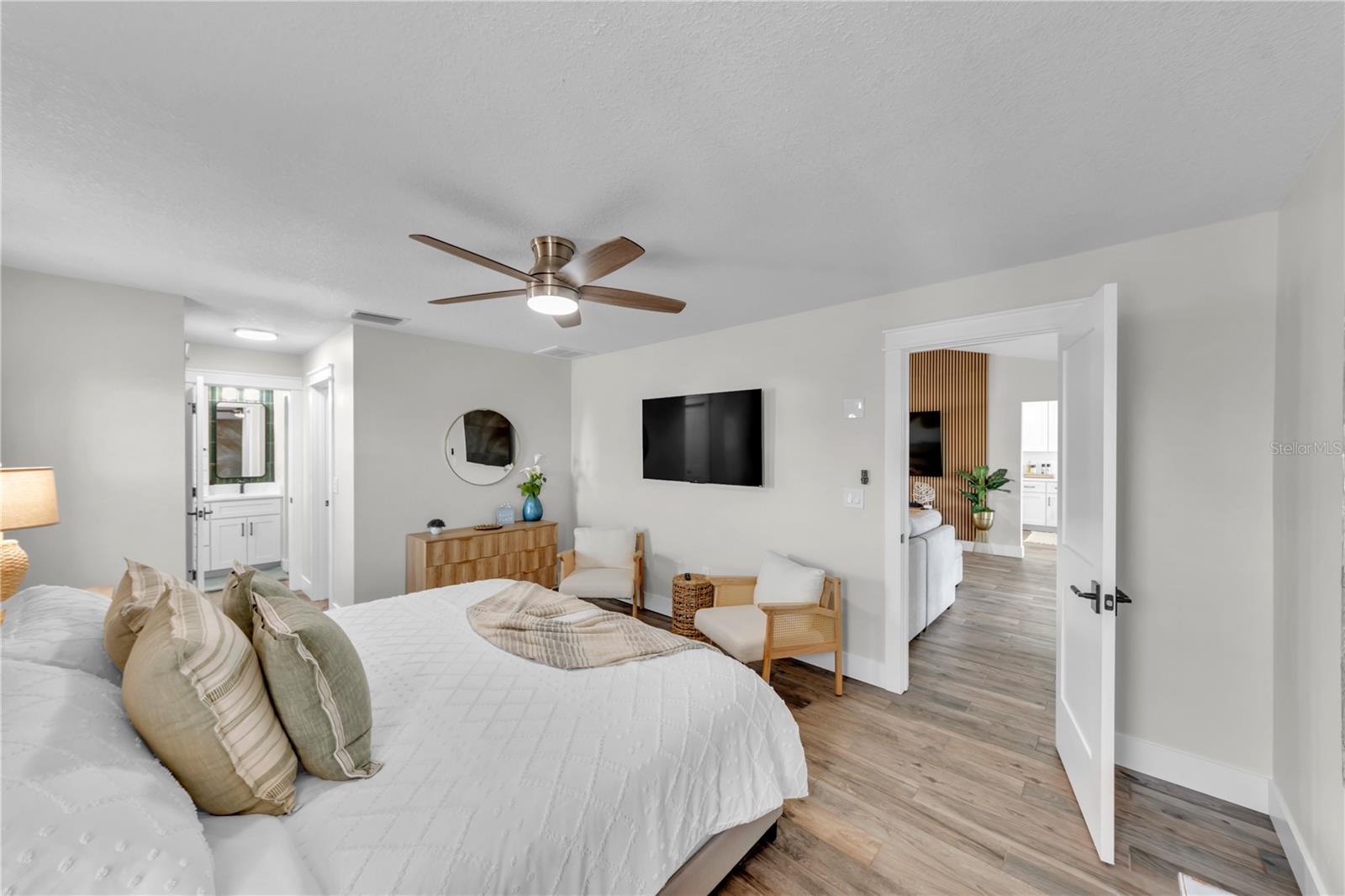 5004 ENSIGN LOOP — photo 28