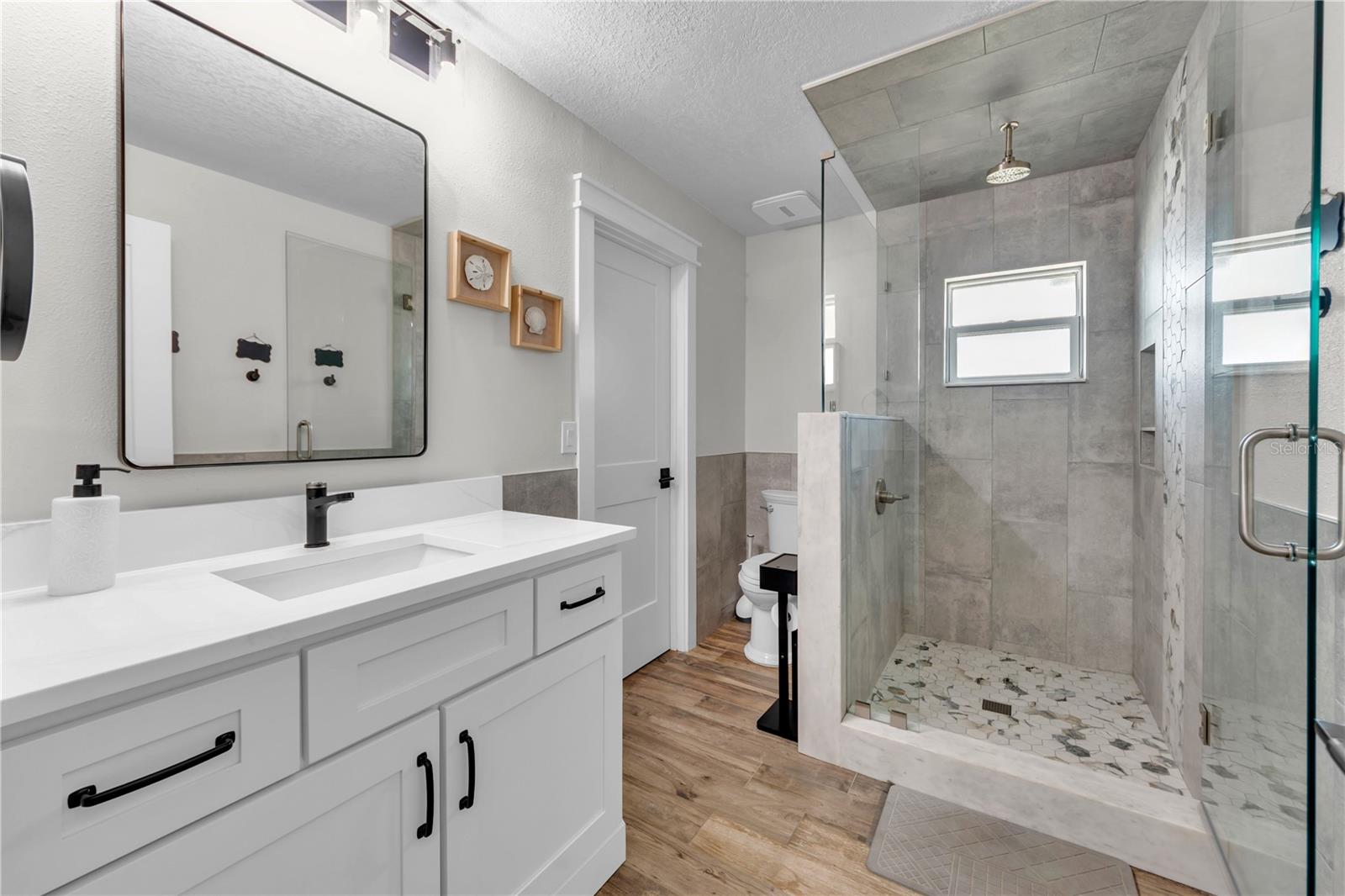 5004 ENSIGN LOOP — photo 31