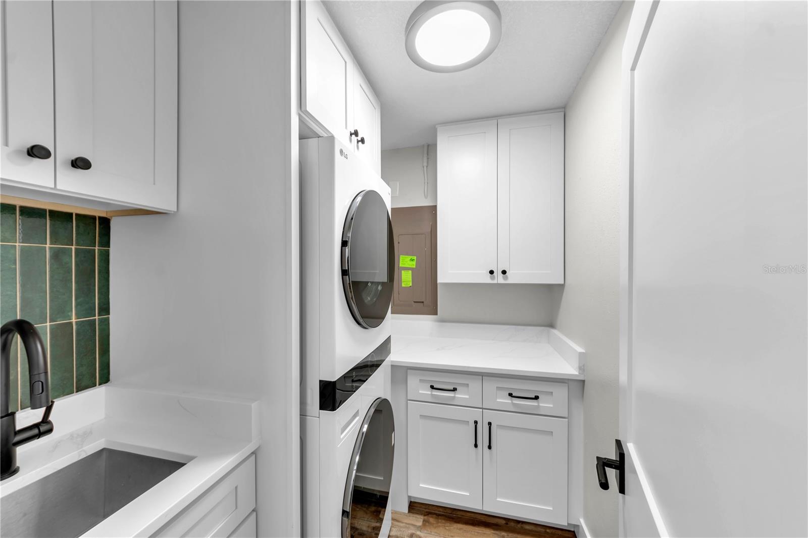 5004 ENSIGN LOOP — photo 36