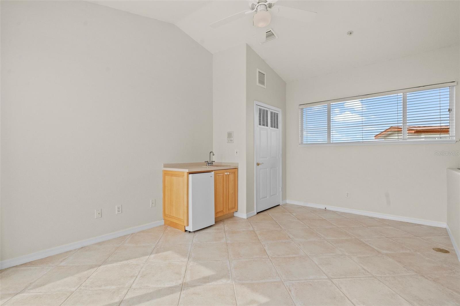 1593 PINELLAS BAYWAY S — photo 36