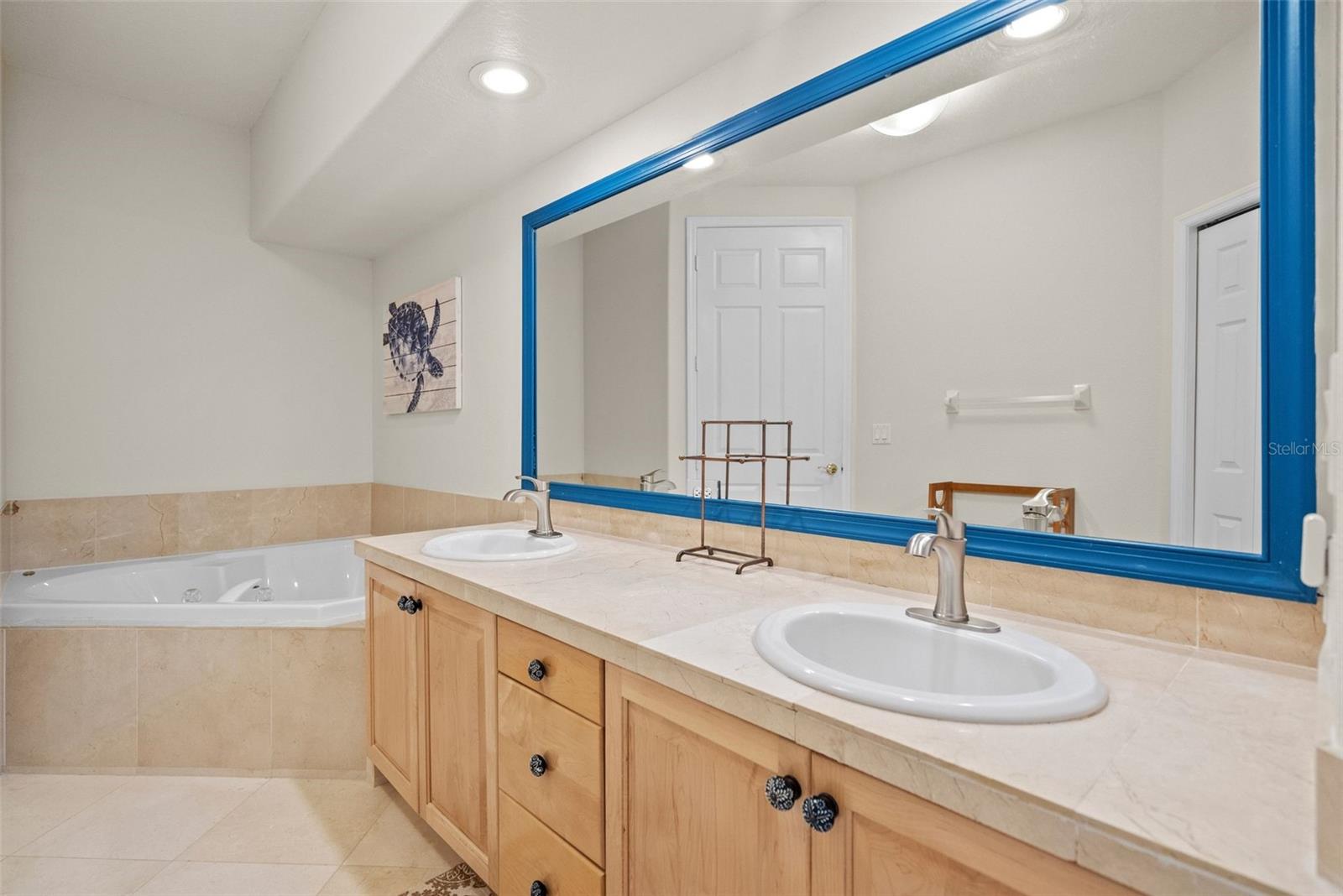 1593 PINELLAS BAYWAY S — photo 26