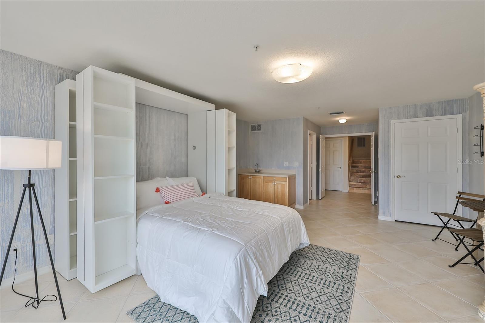 1593 PINELLAS BAYWAY S — photo 33