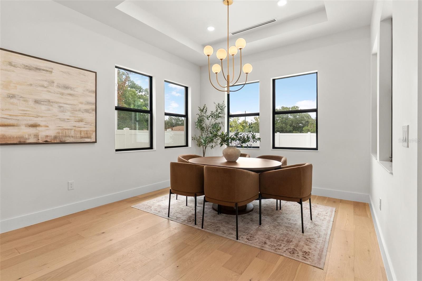 1005 W BRADDOCK ST — photo 21
