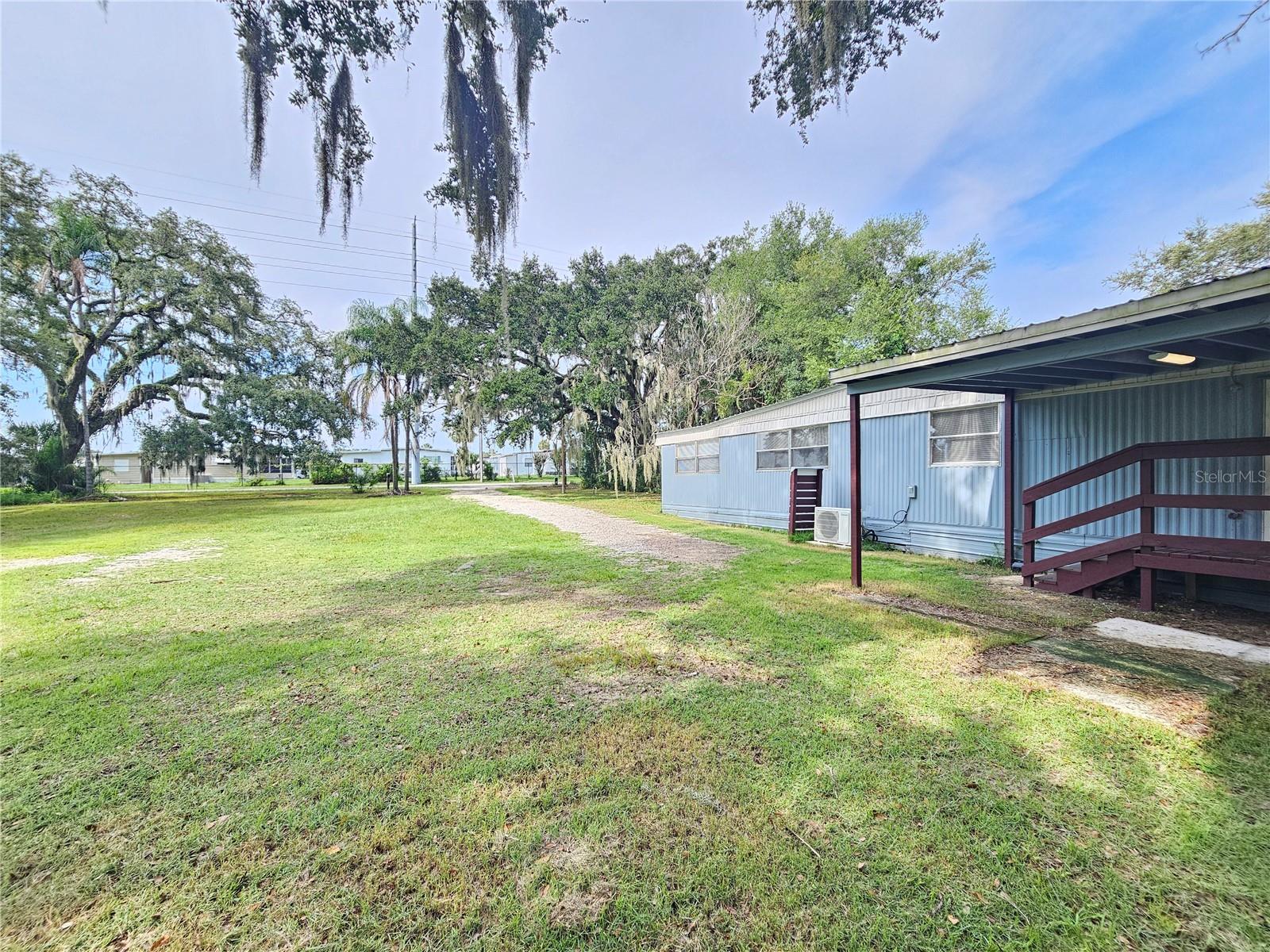 37826 DAUGHTERY RD — photo 3