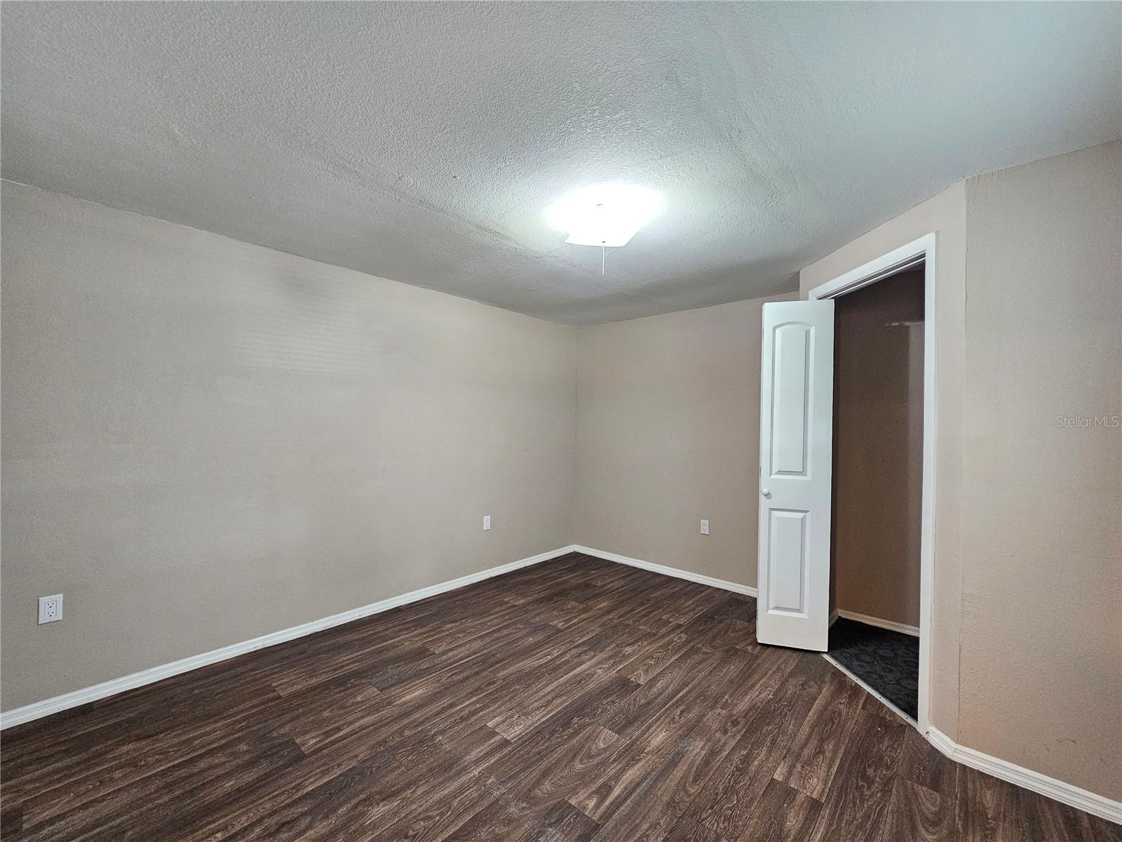 37826 DAUGHTERY RD — photo 10