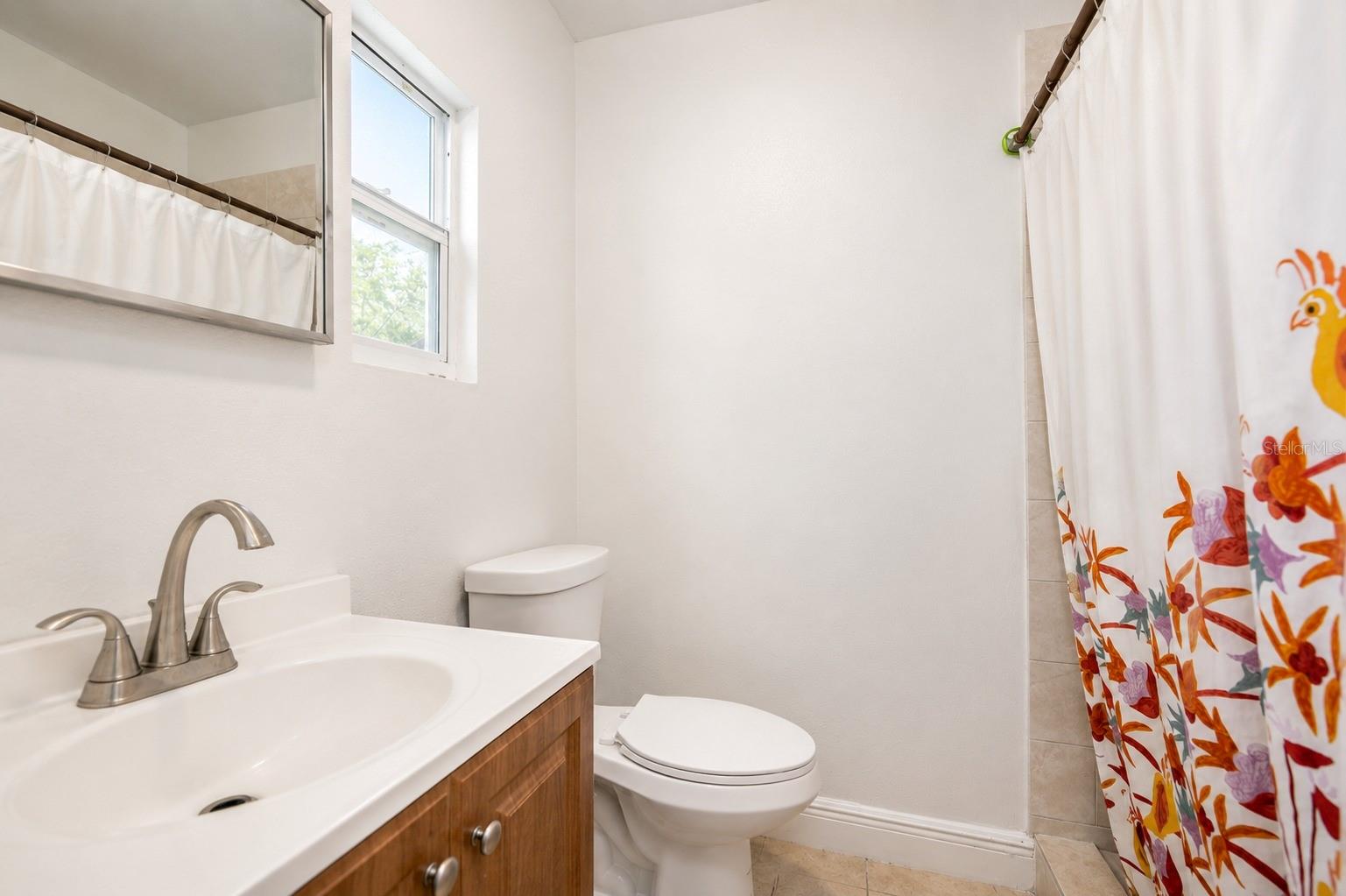 4409 W HANNA AVE — photo 23