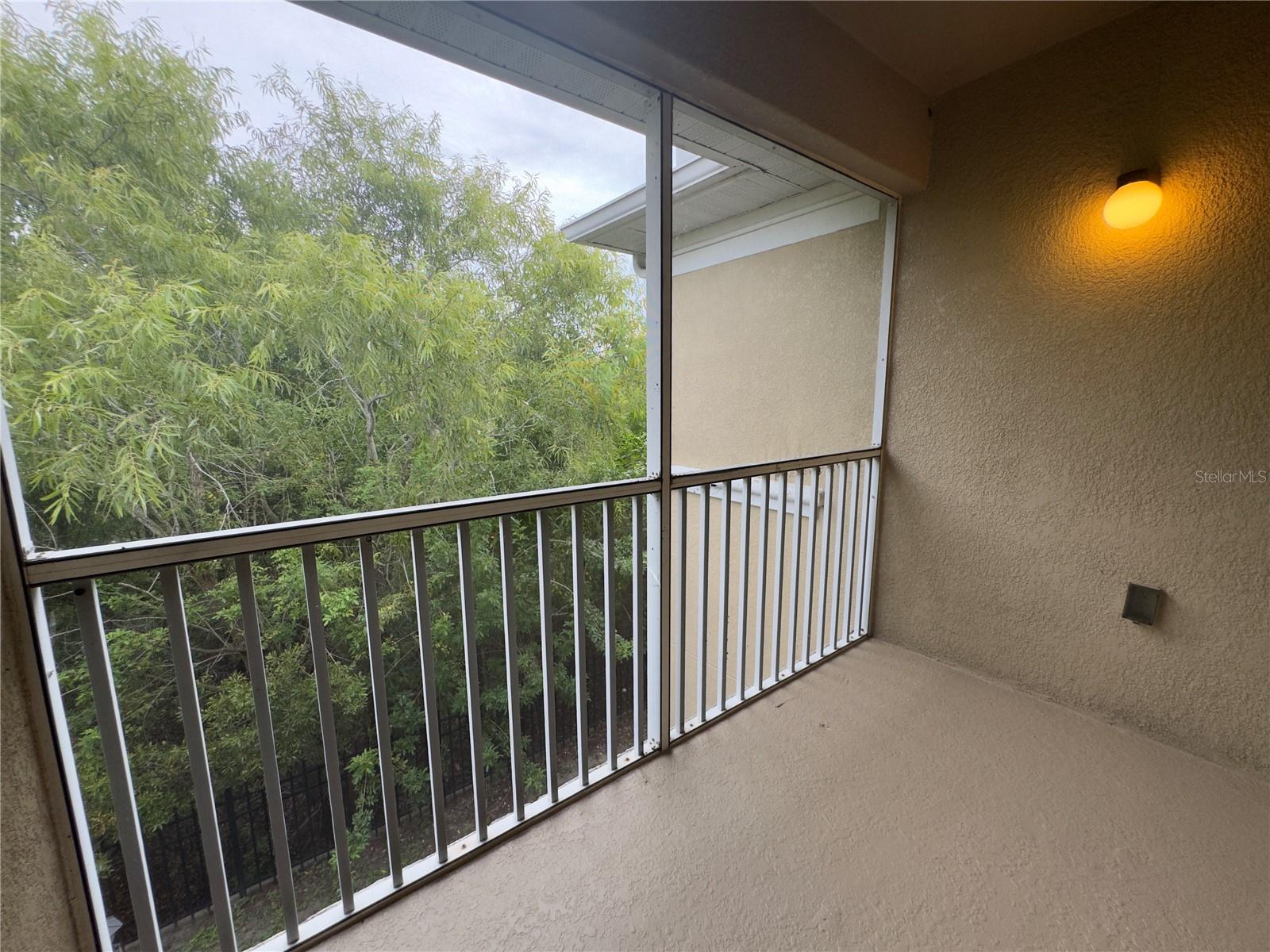 9507 AMBERDALE CT #201 — photo 10