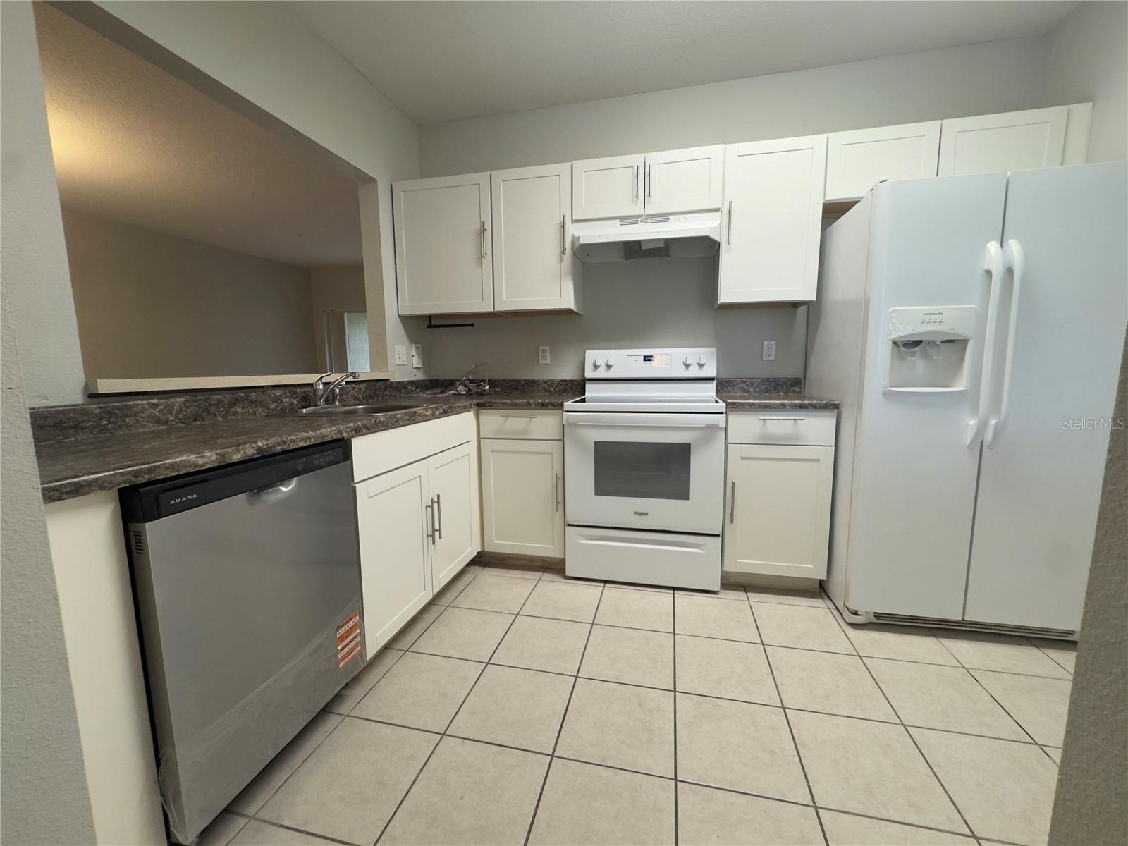 9507 AMBERDALE CT #201 — photo 3