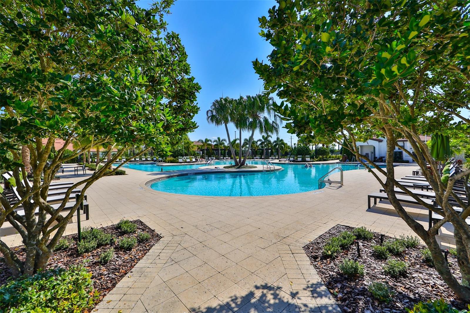 5231 WINDY GROVE DR — photo 44