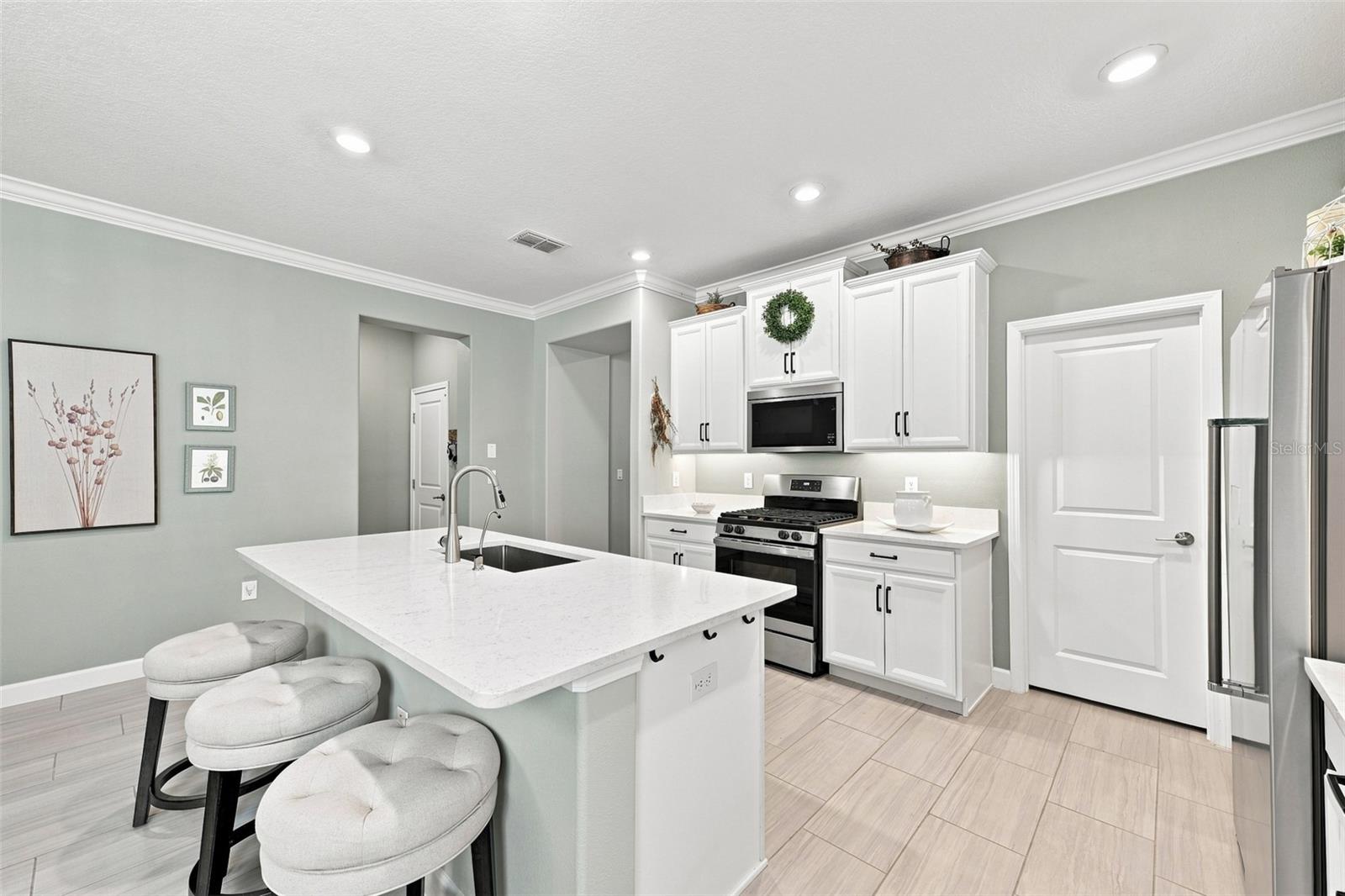 5231 WINDY GROVE DR — photo 13