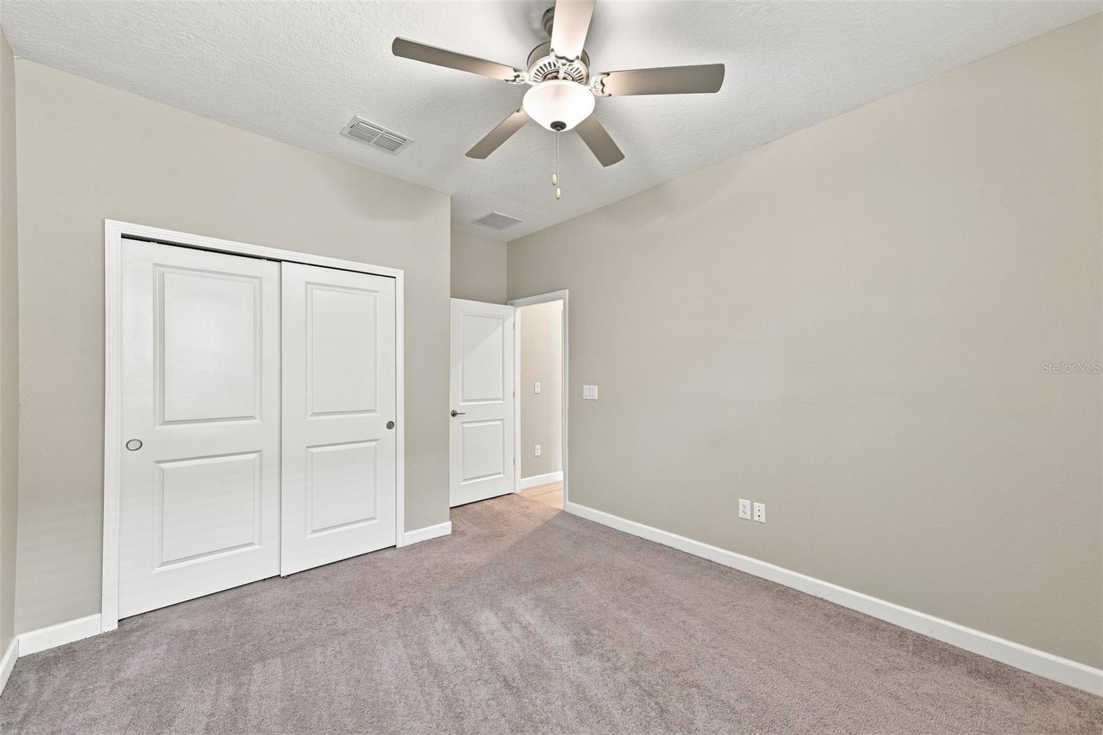 5231 WINDY GROVE DR — photo 31
