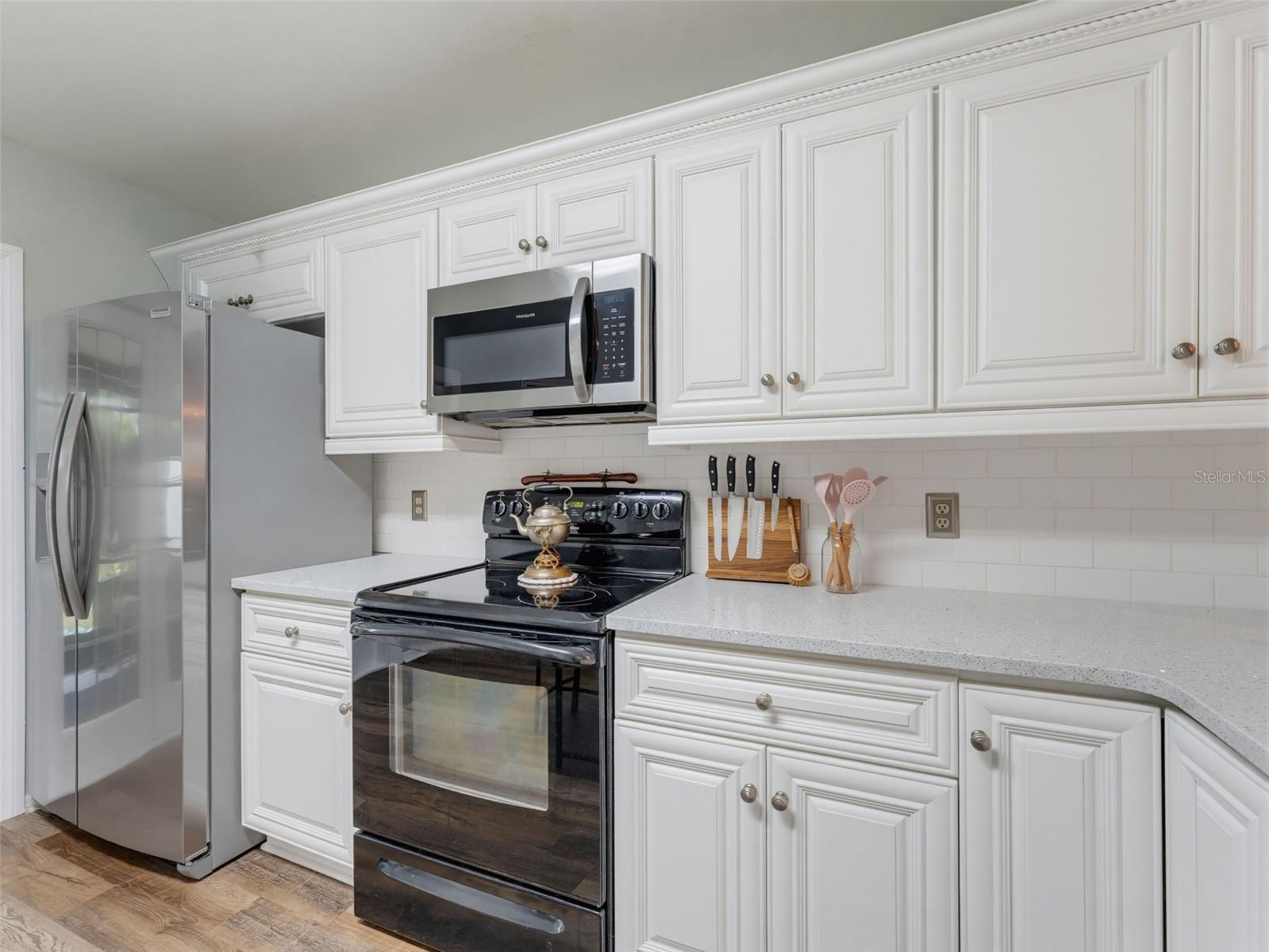 5100 BURCHETTE RD #905 — photo 34