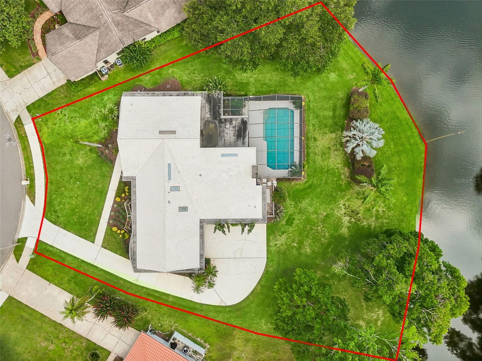 2364 VIOLET PL — photo 3