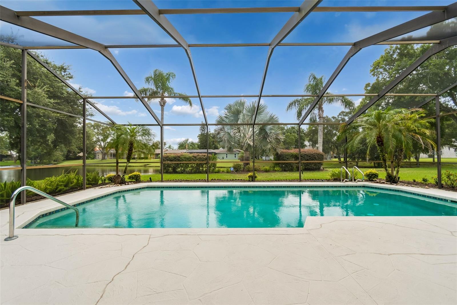 2364 VIOLET PL — photo 33