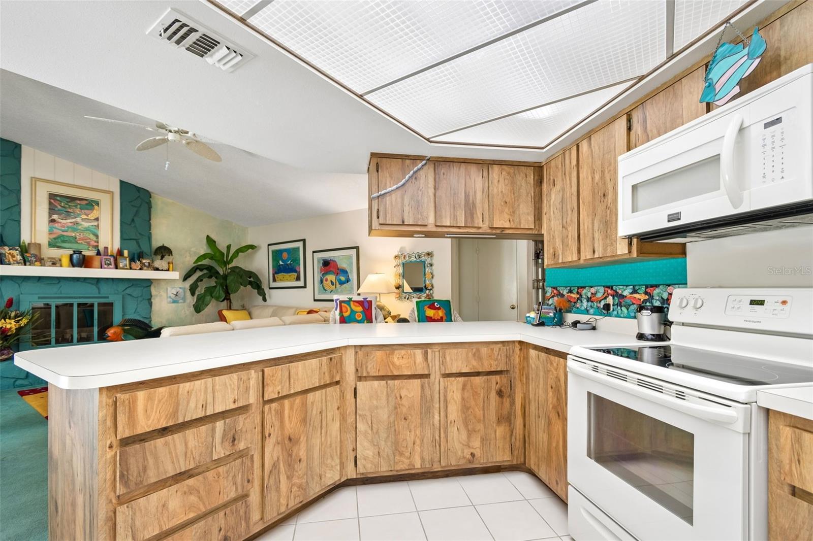 2364 VIOLET PL — photo 15