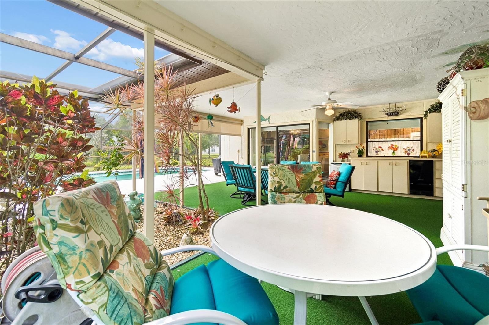 2364 VIOLET PL — photo 32
