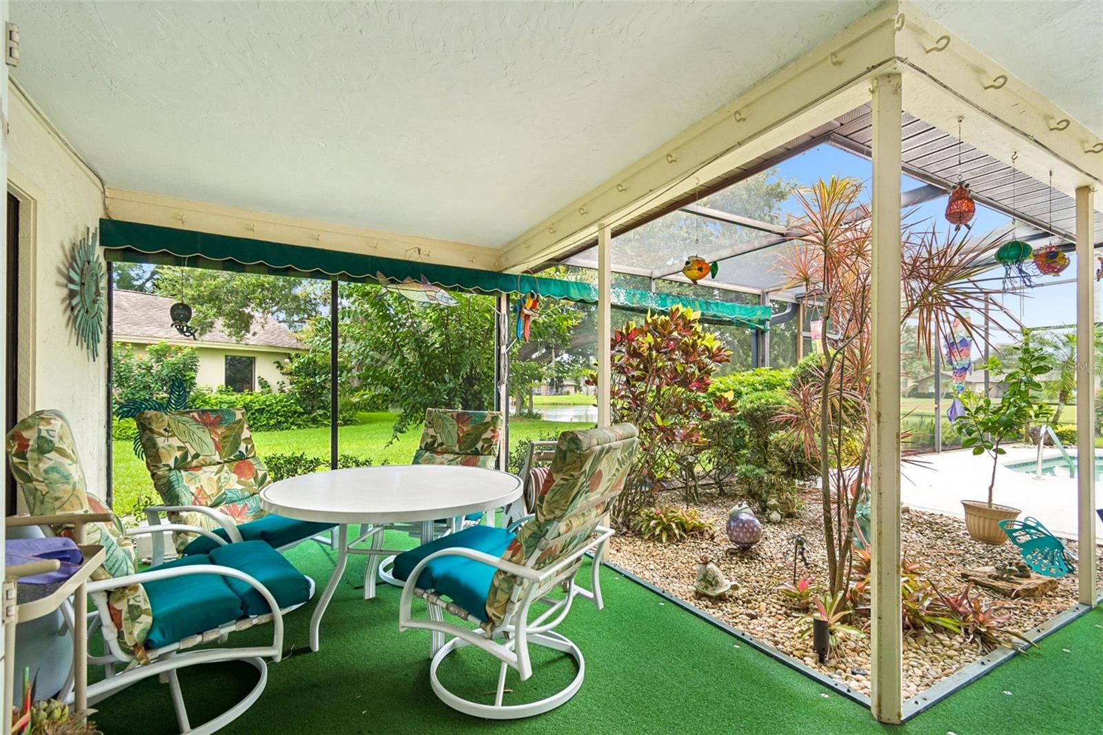 2364 VIOLET PL — photo 31
