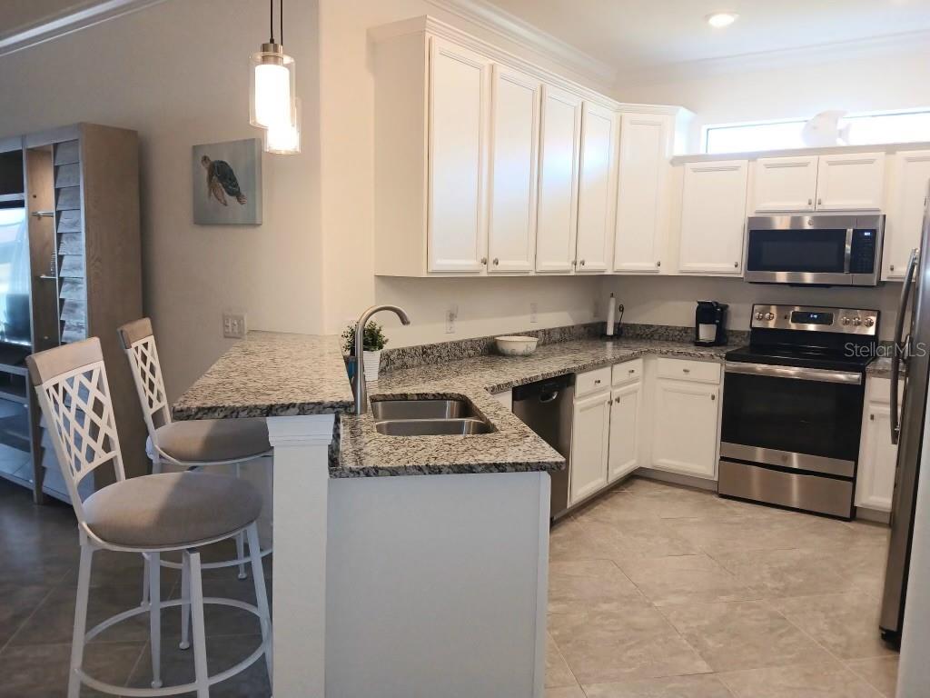 12568 FELICE DR — photo 3
