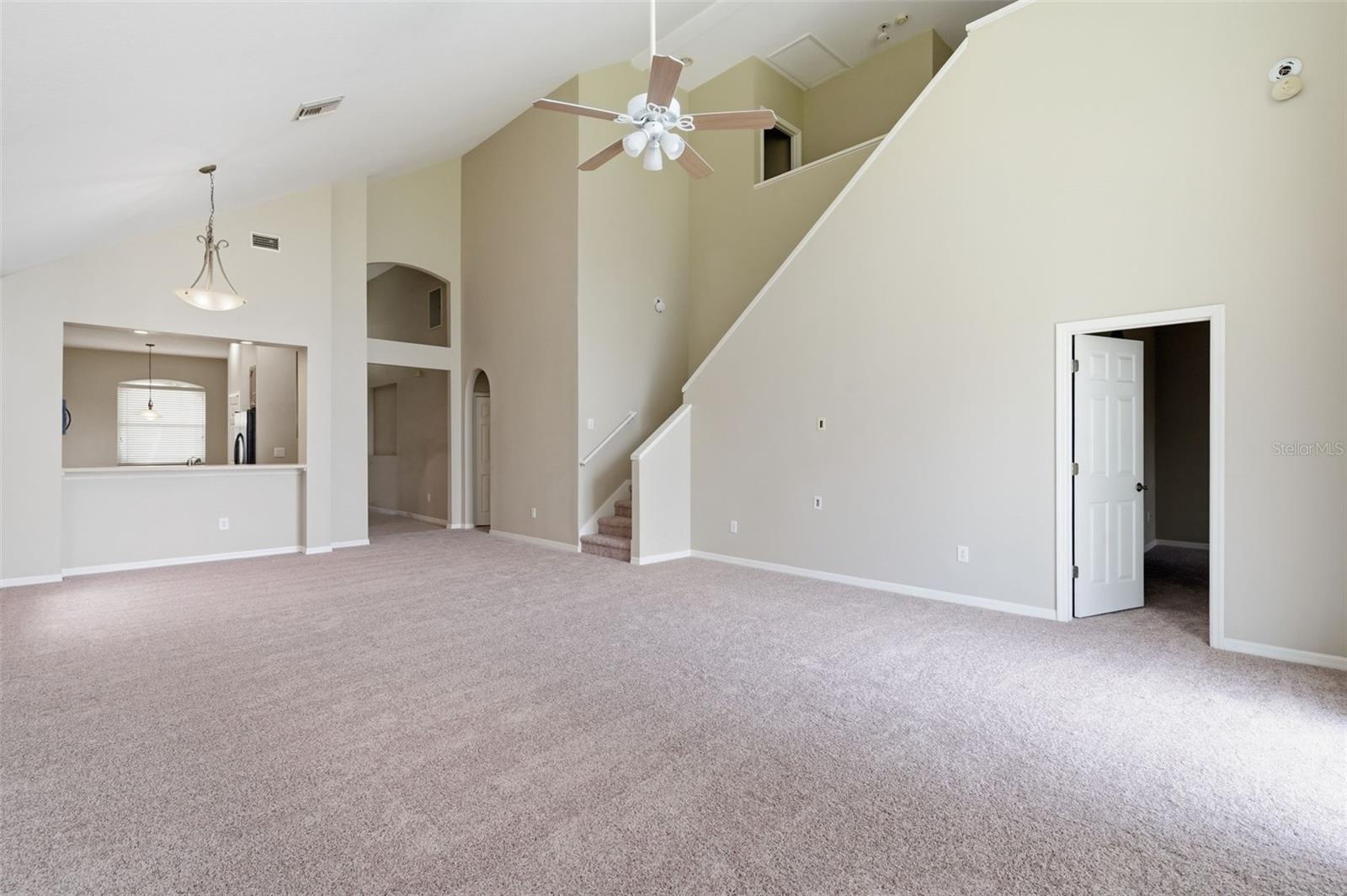 30718 PUMPKIN RIDGE DR — photo 14