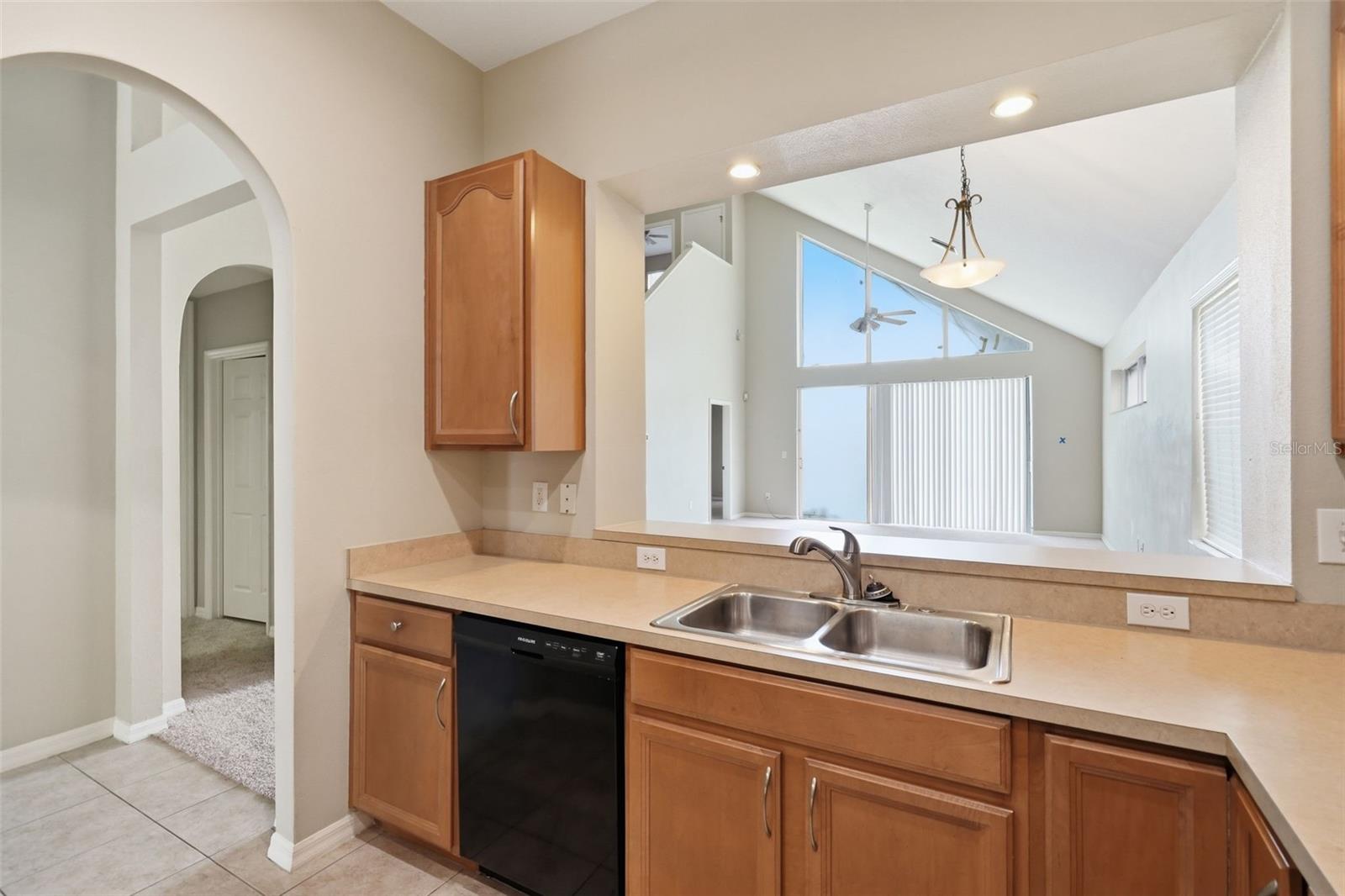 30718 PUMPKIN RIDGE DR — photo 17