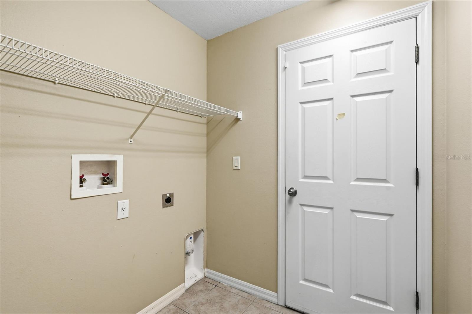 30718 PUMPKIN RIDGE DR — photo 32