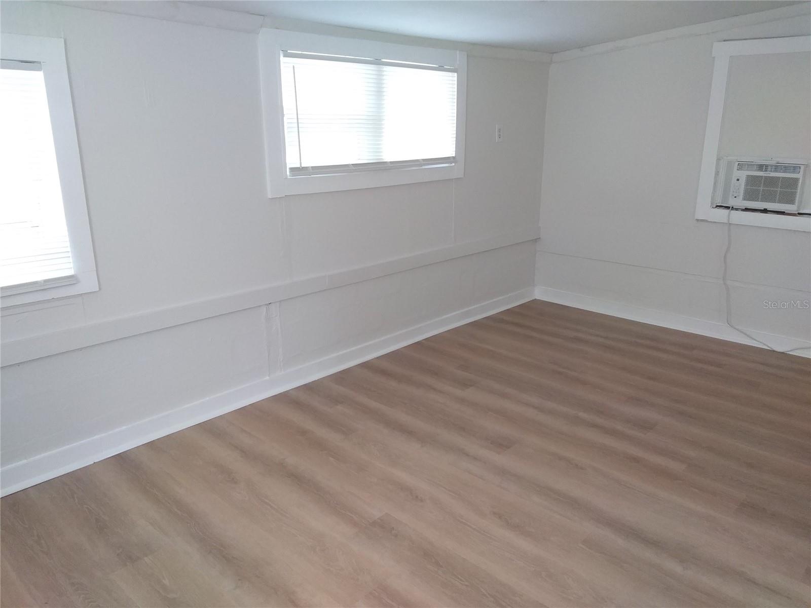 2609 4TH ST S #2 — photo 4