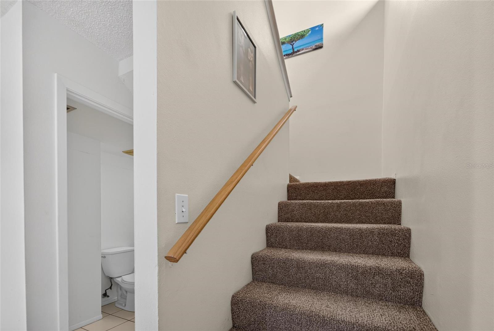 1131 LONGFELLOW RD — photo 20