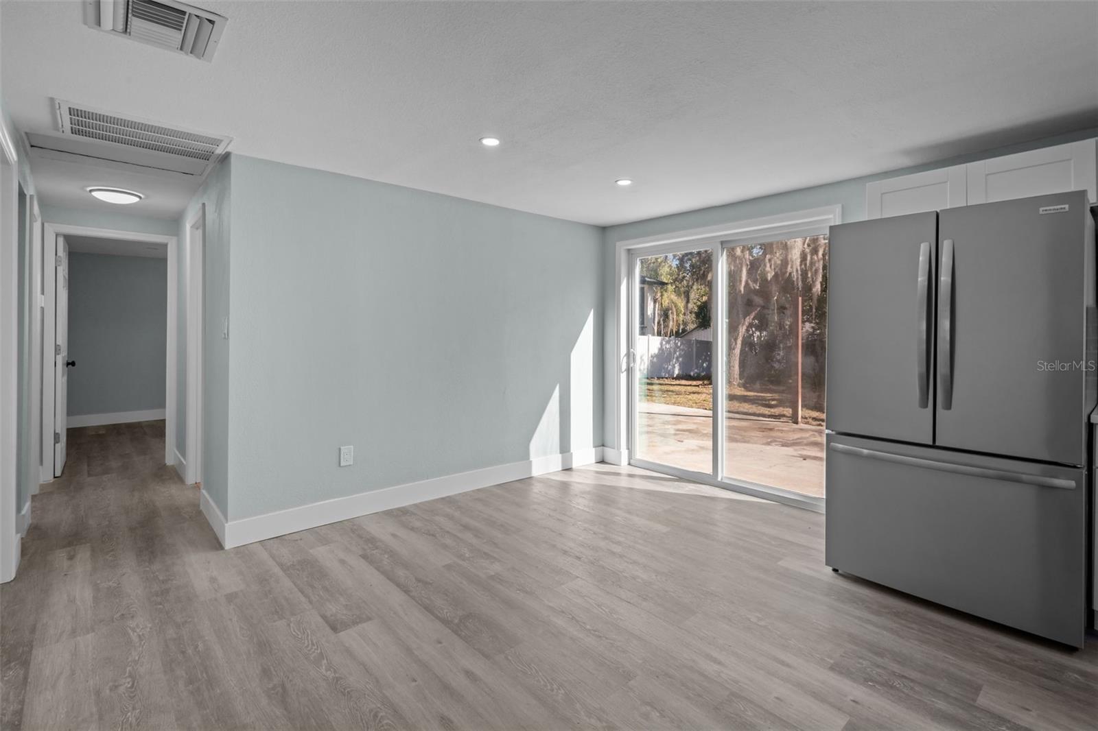 1682 WILMAR AVE — photo 10