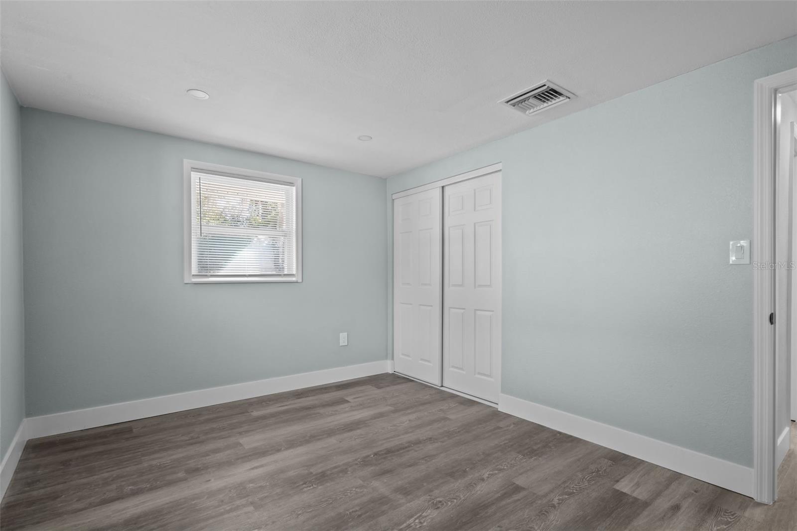 1682 WILMAR AVE — photo 13