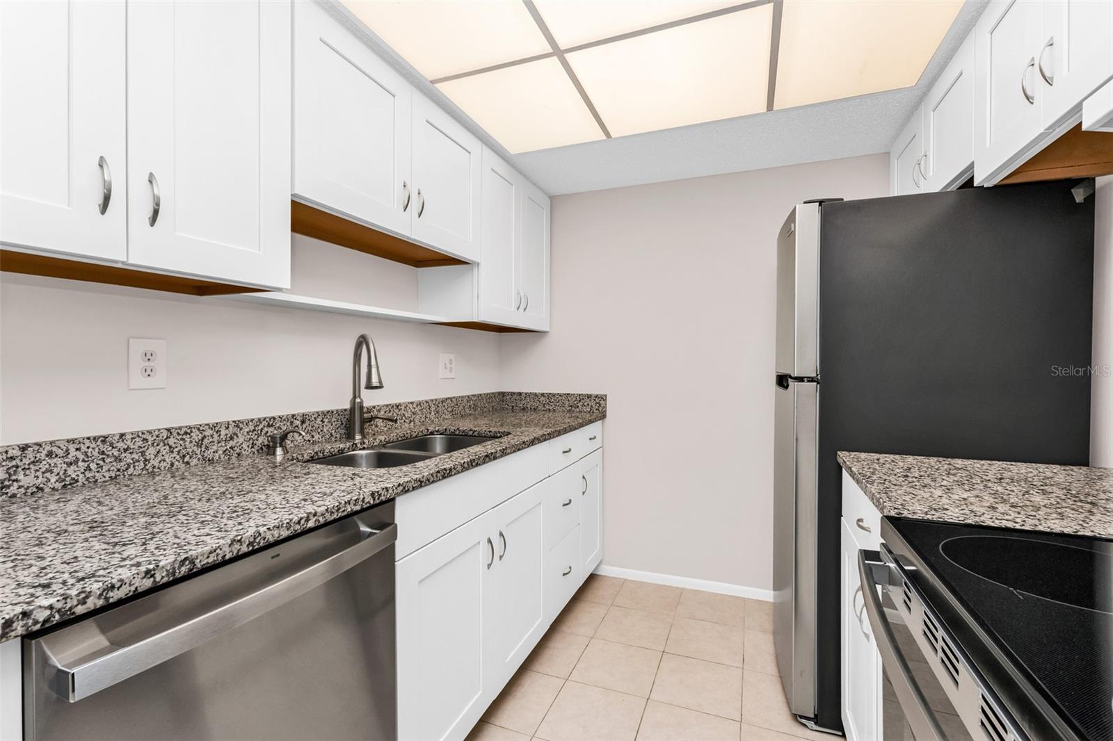 8 QUAILS RUN BLVD #4 — photo 11