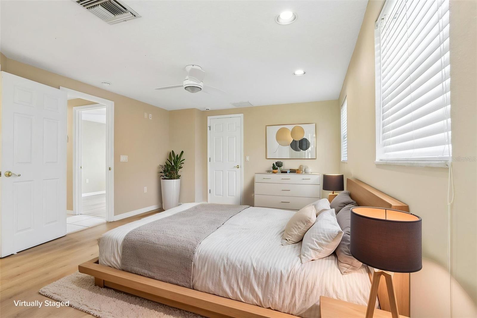 6510 SUNRIDGE DR — photo 25