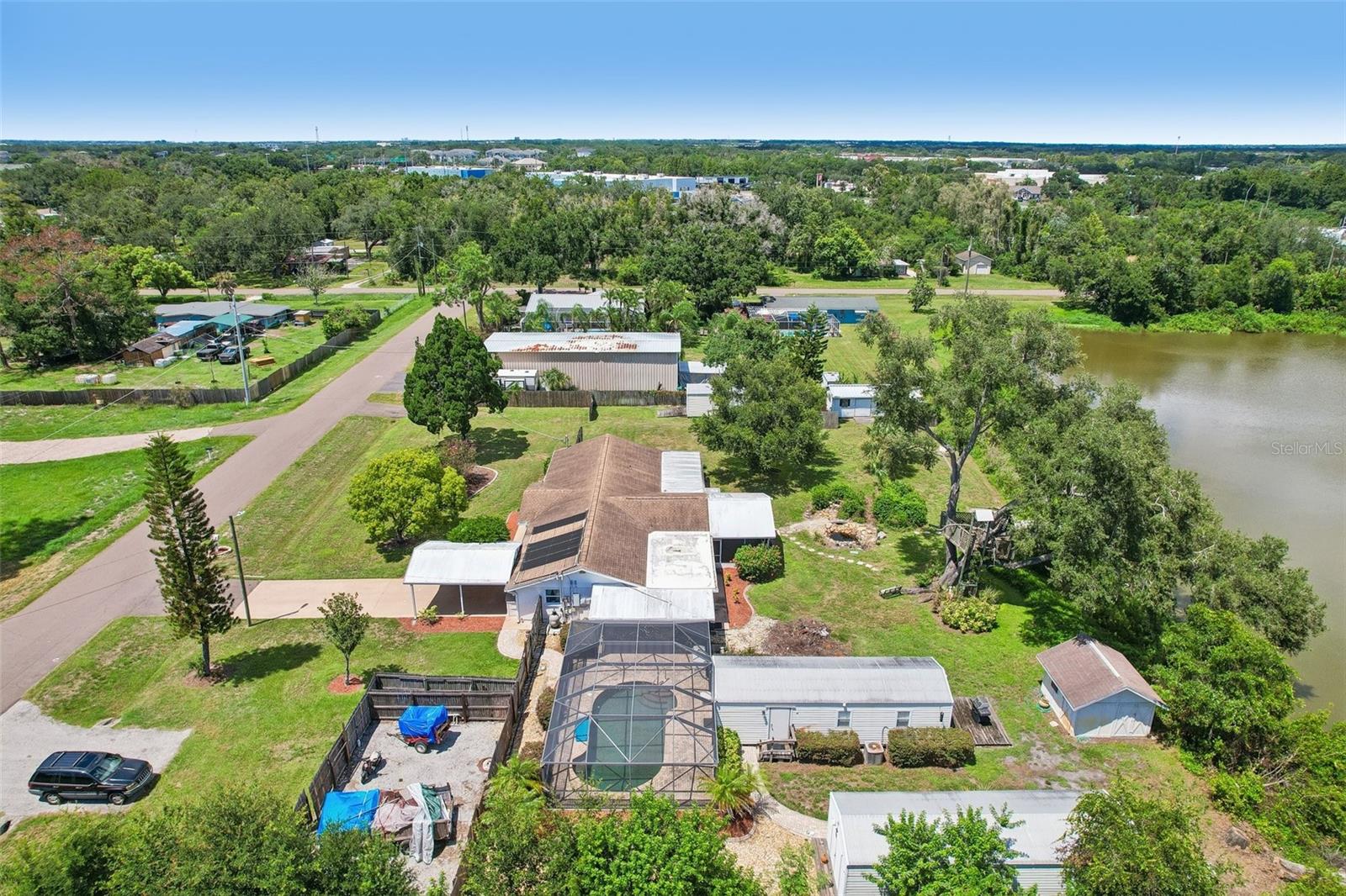 6510 SUNRIDGE DR — photo 85