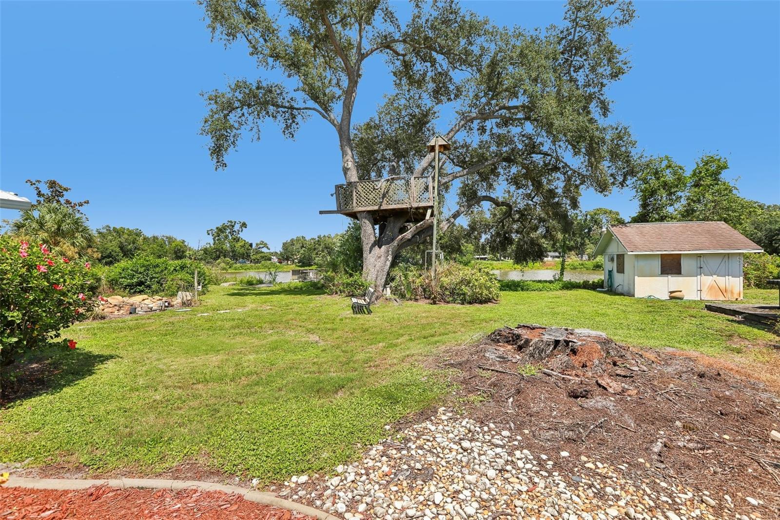 6510 SUNRIDGE DR — photo 71