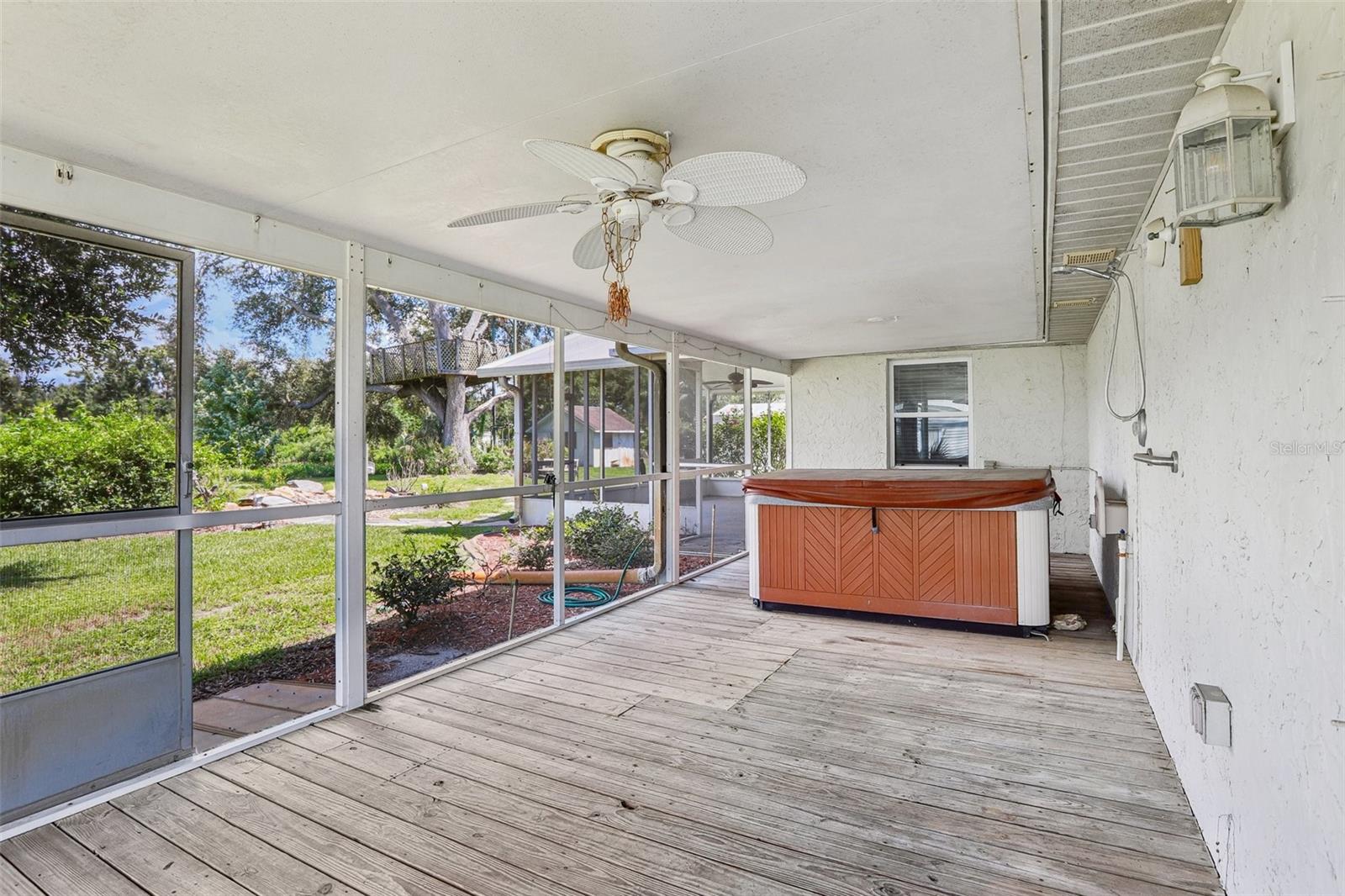 6510 SUNRIDGE DR — photo 45