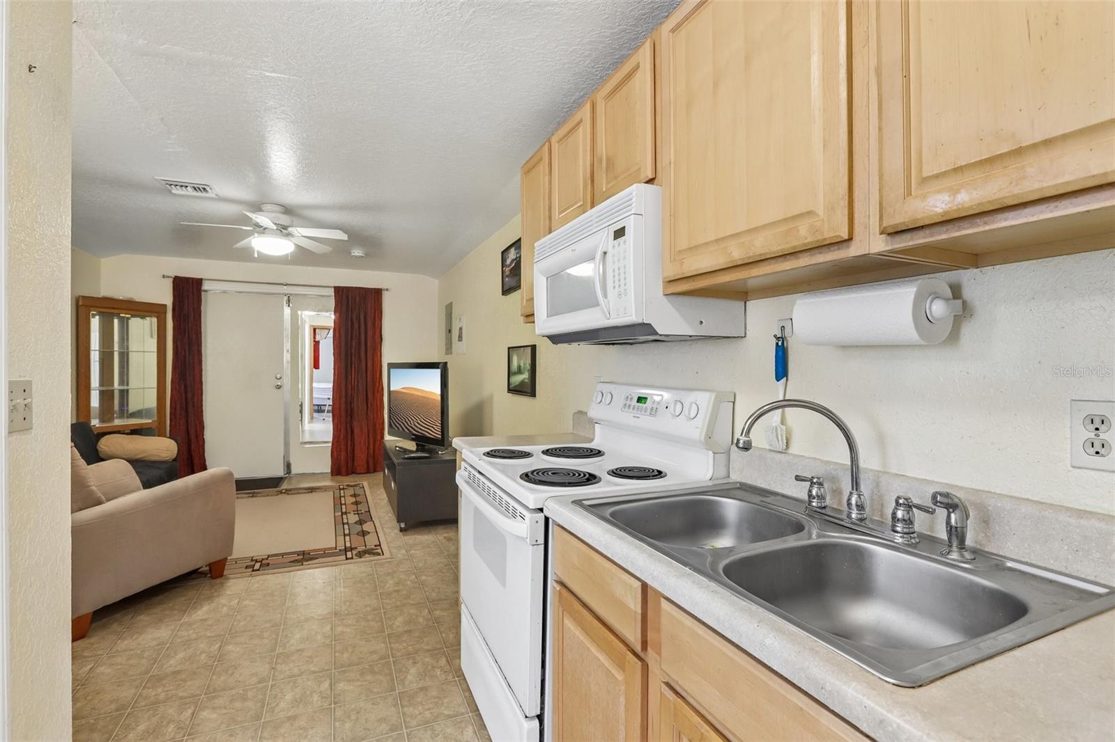 6510 SUNRIDGE DR — photo 65