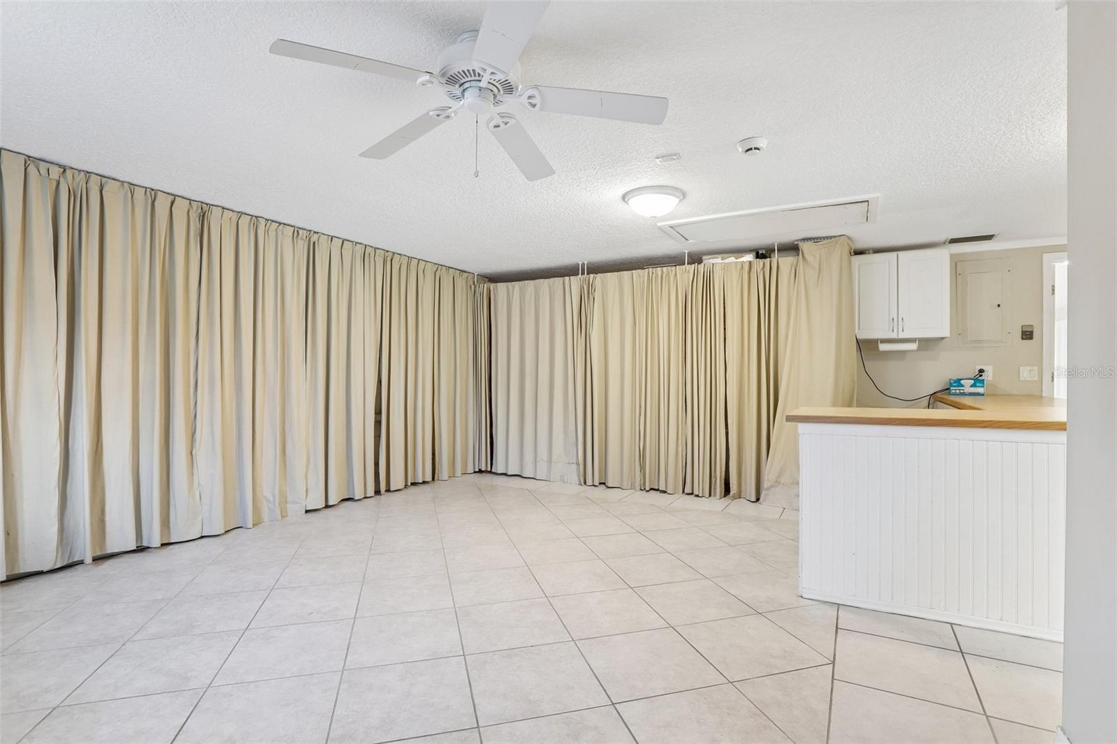 6510 SUNRIDGE DR — photo 36