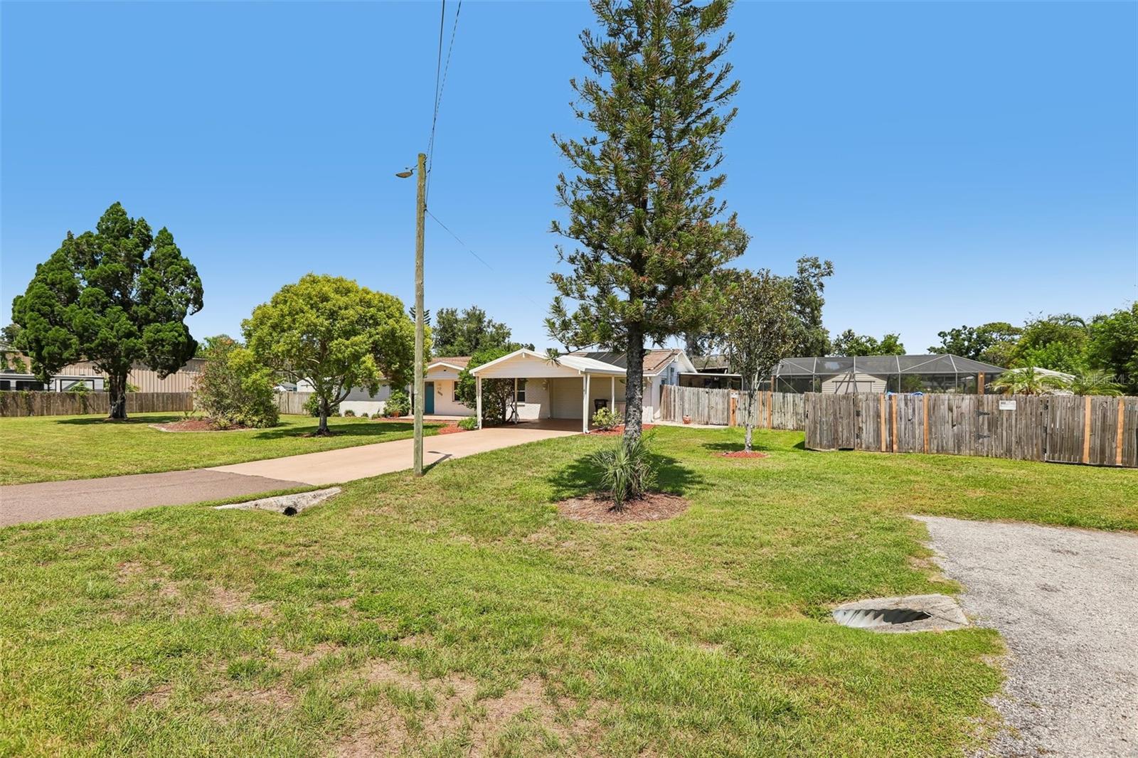 6510 SUNRIDGE DR — photo 4