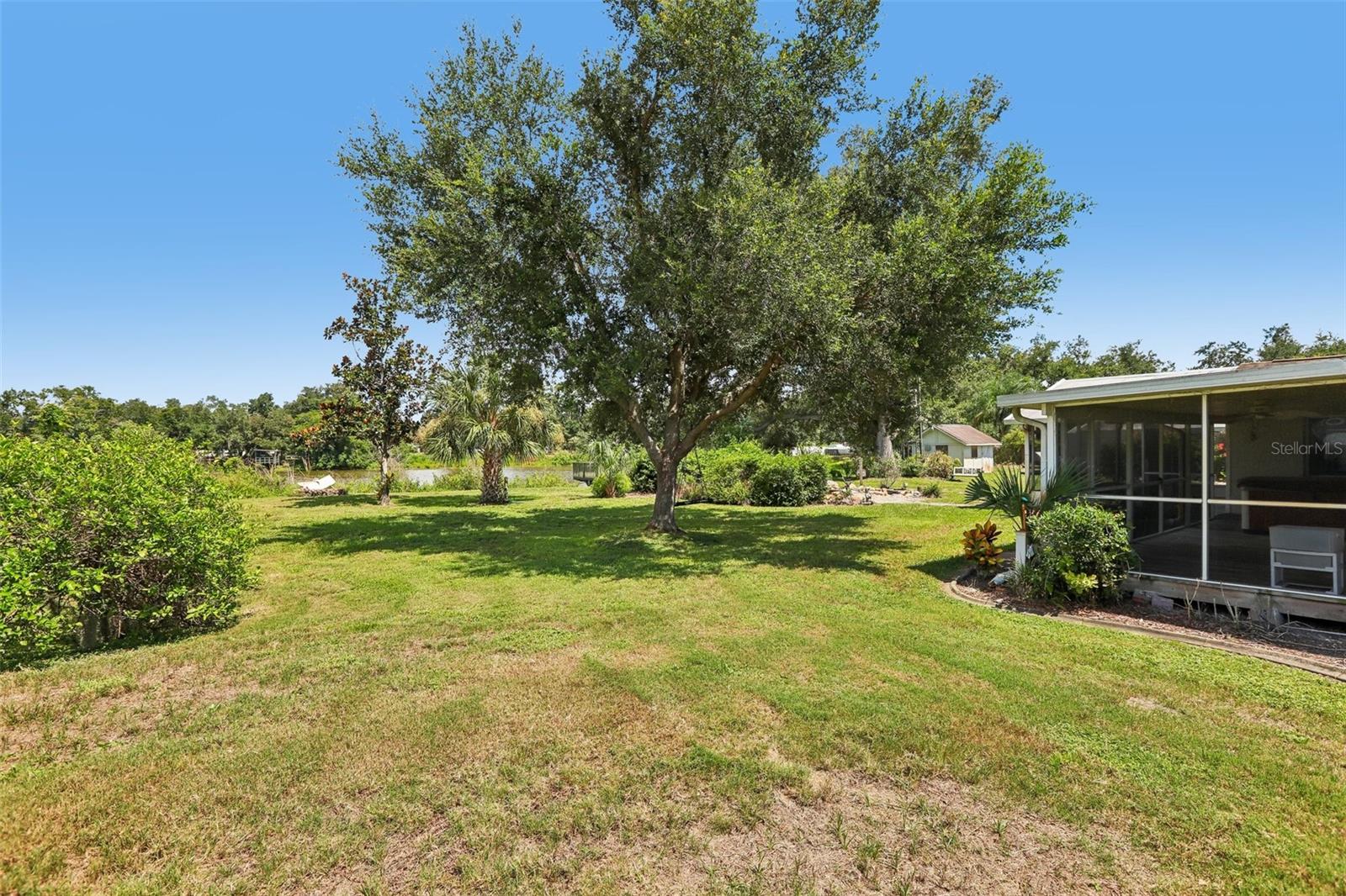 6510 SUNRIDGE DR — photo 80