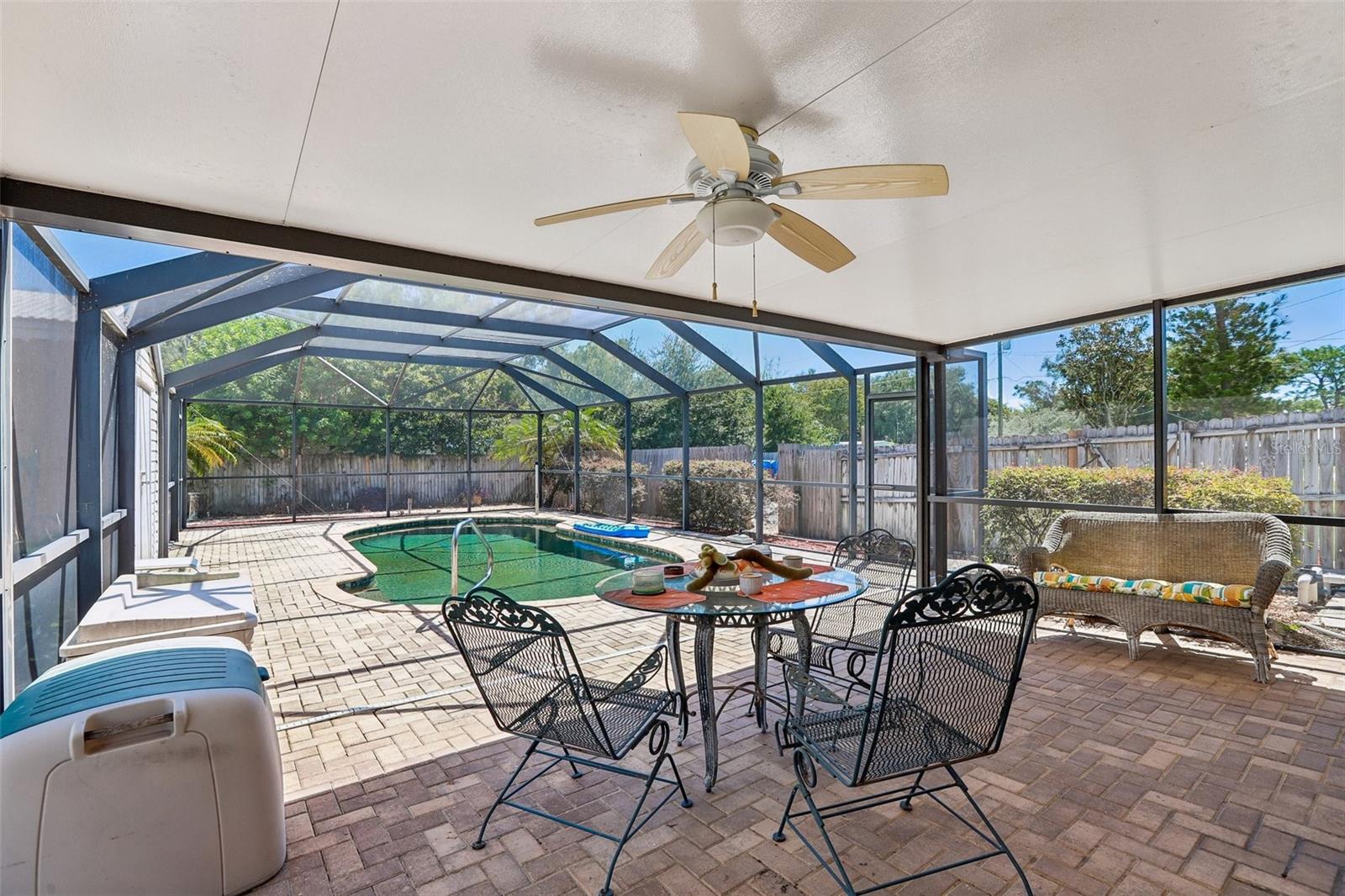 6510 SUNRIDGE DR — photo 49