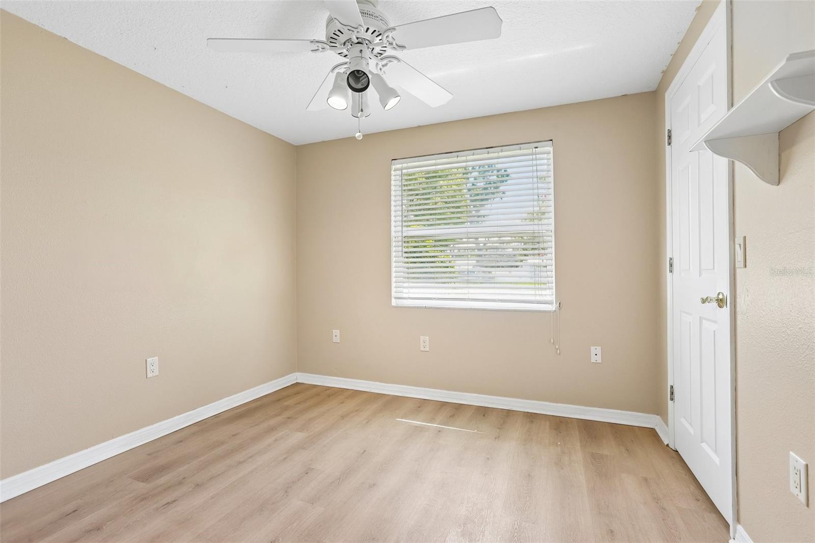 6510 SUNRIDGE DR — photo 30