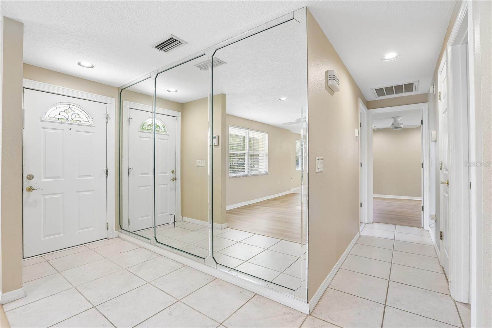 6510 SUNRIDGE DR — photo 9