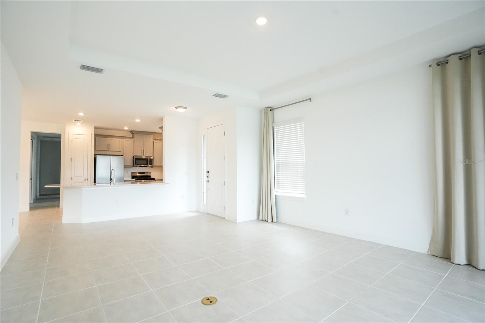 16117 ISOLA PL — photo 10