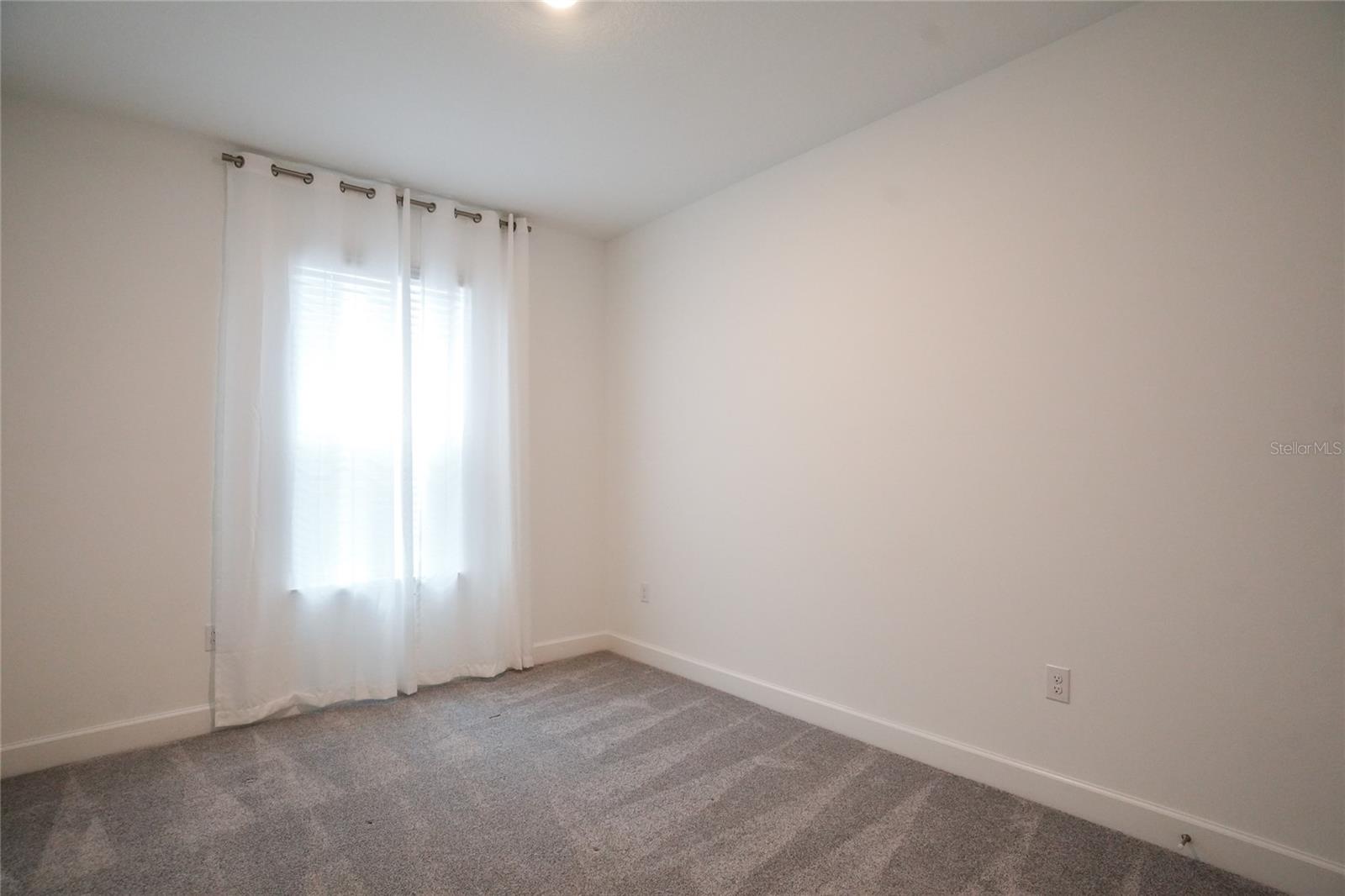 16117 ISOLA PL — photo 17