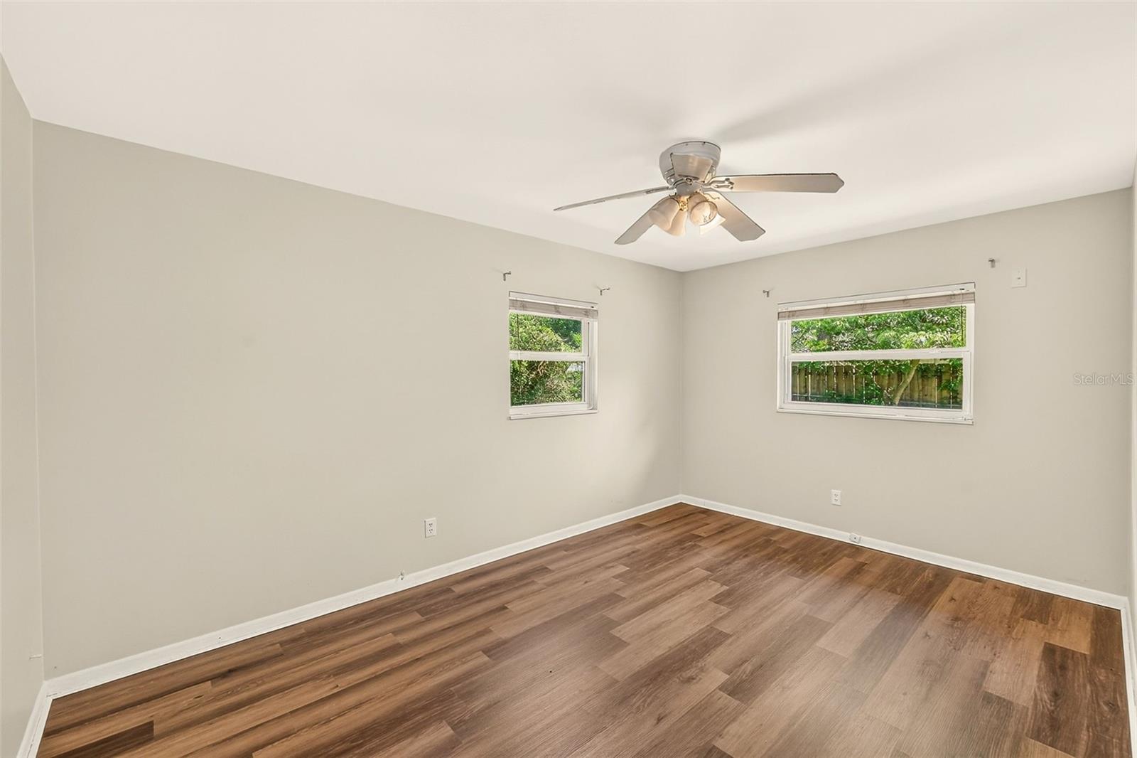 303 SAINT AUGUSTINE AVE — photo 27