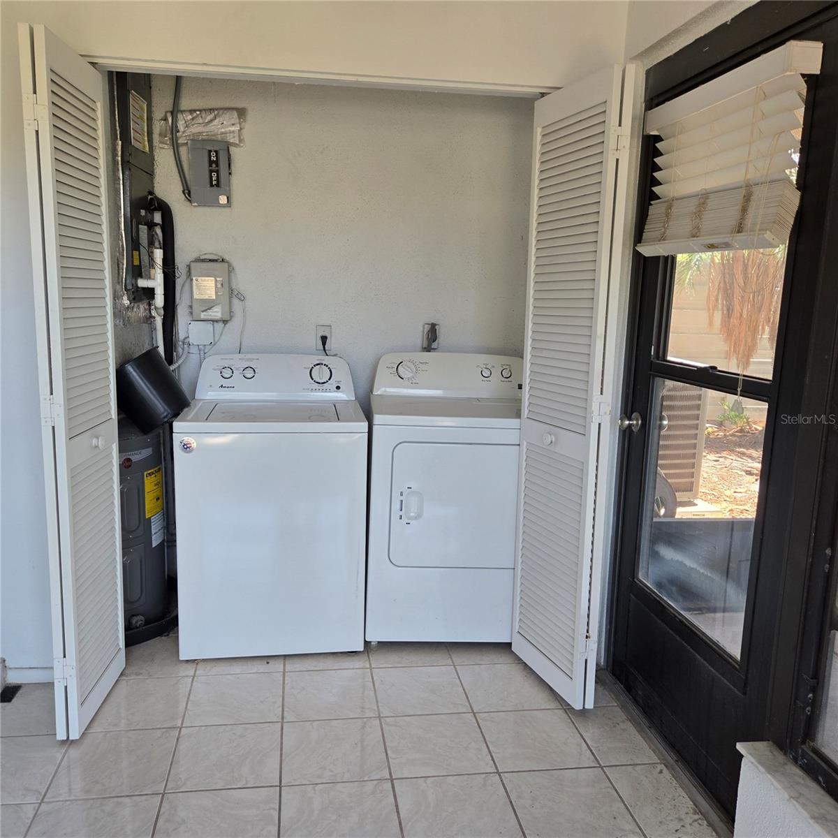 302 40TH STREET CIR W — photo 15