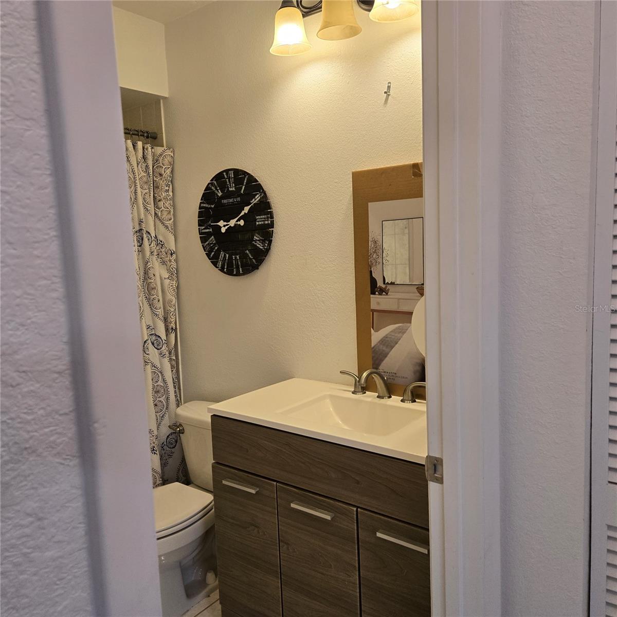 302 40TH STREET CIR W — photo 11