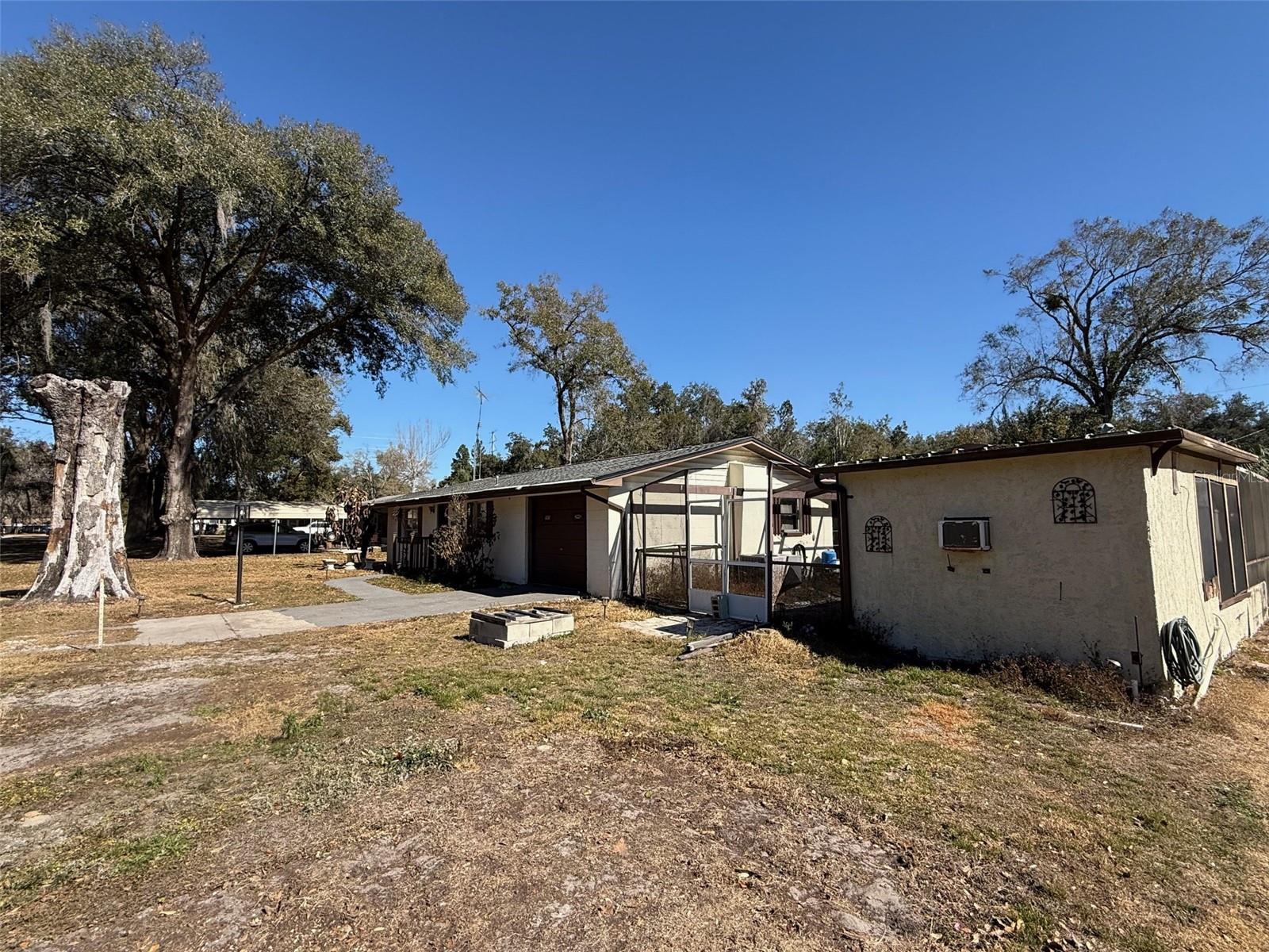 4404 ARECA PALM DR — photo 3
