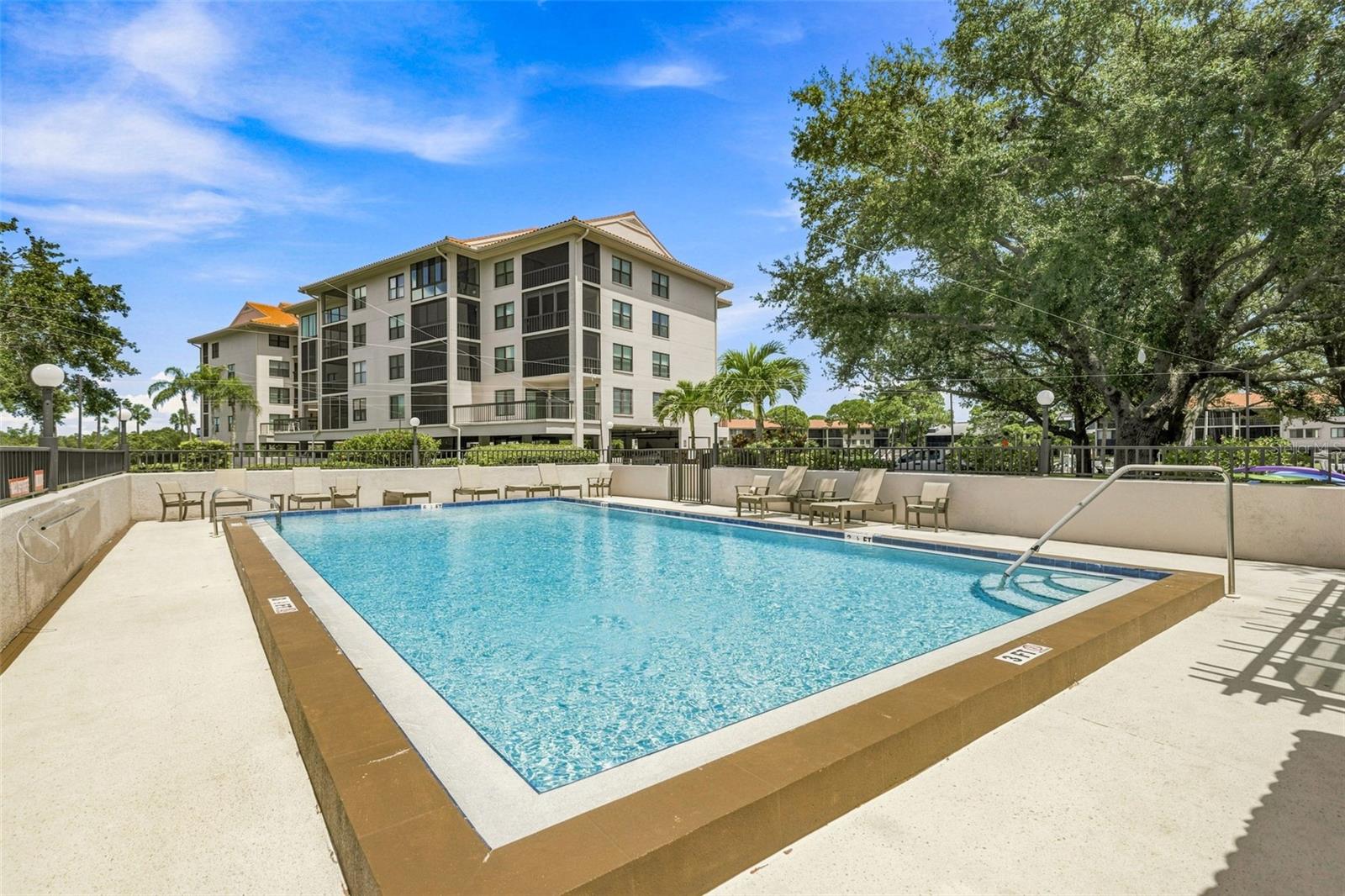 1805 MARINER DR #53 — photo 34